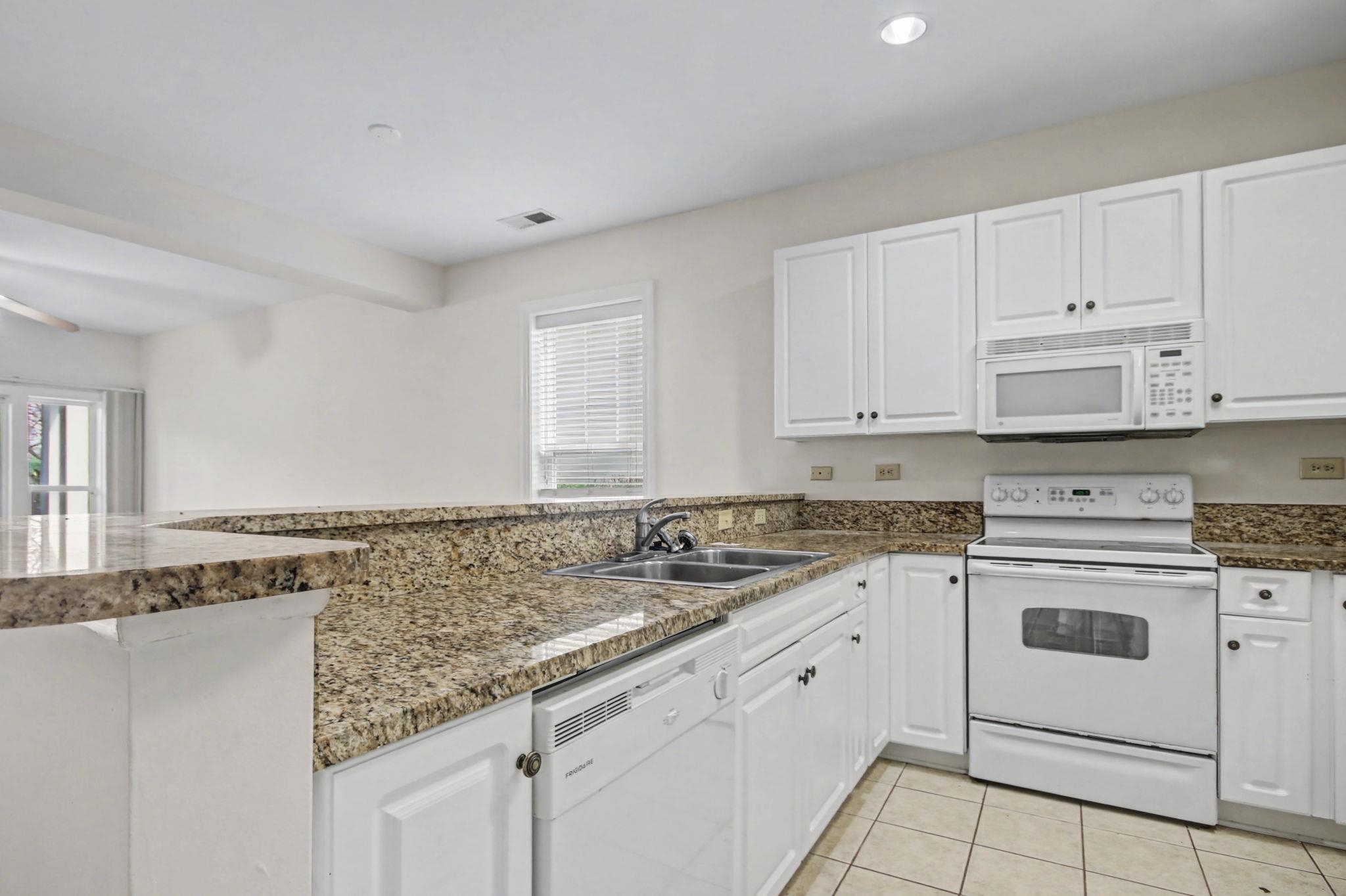 104 Cypress Point Ct. Property Photo 11