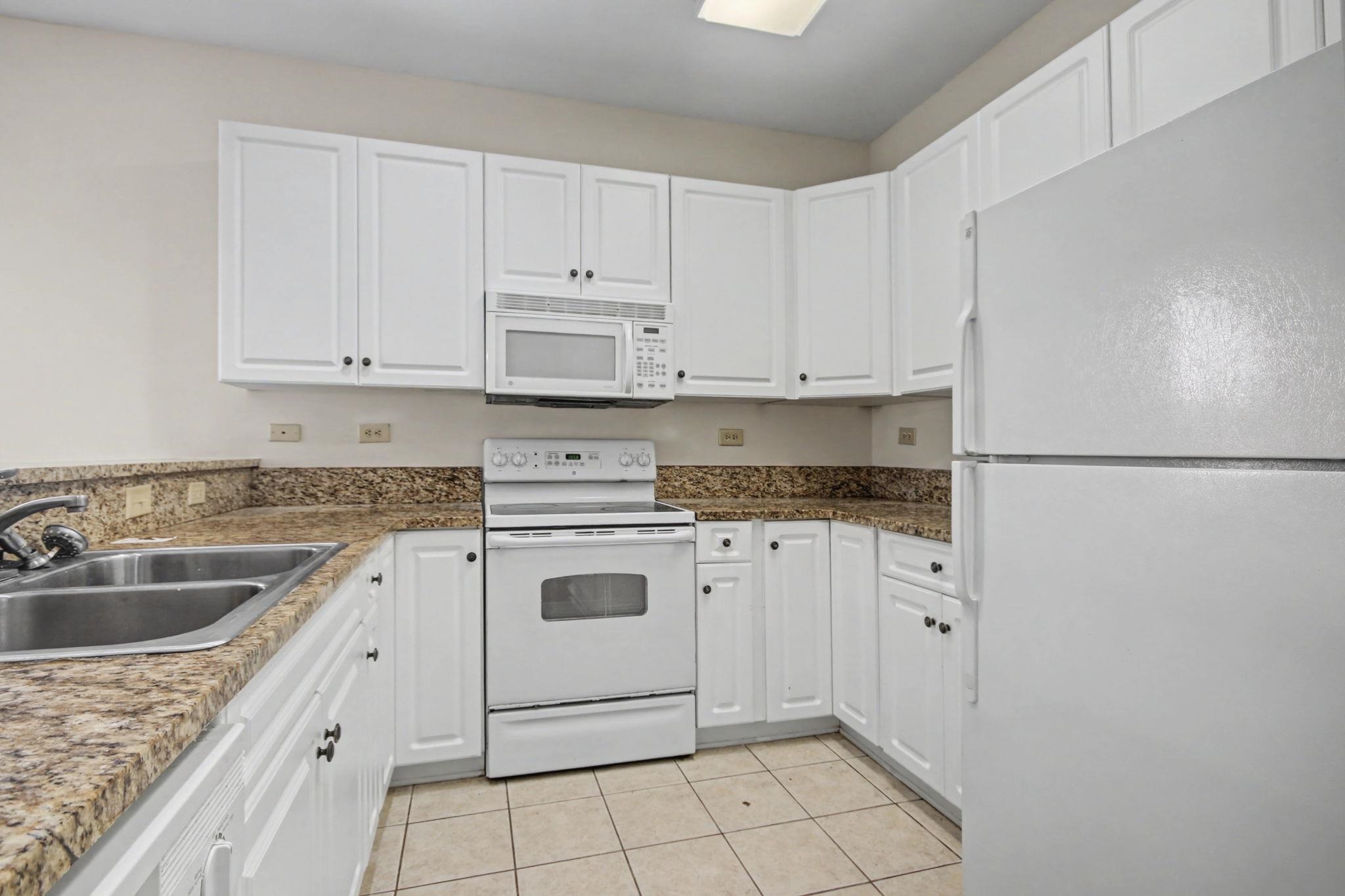 104 Cypress Point Ct. Property Photo 12