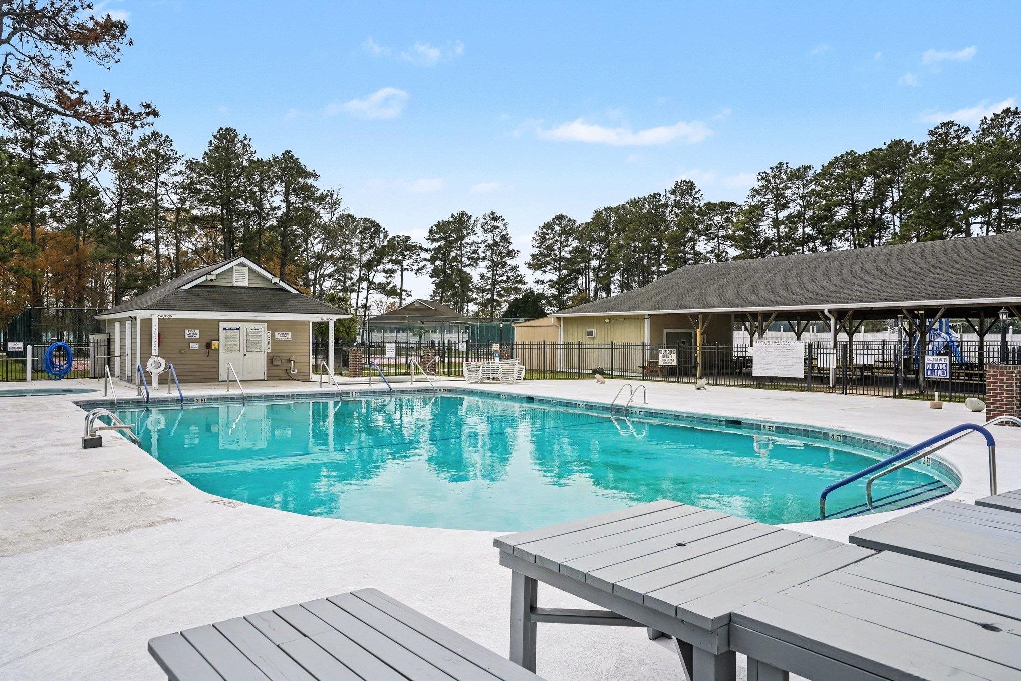 6850 Blue Heron Blvd. Property Photo 18