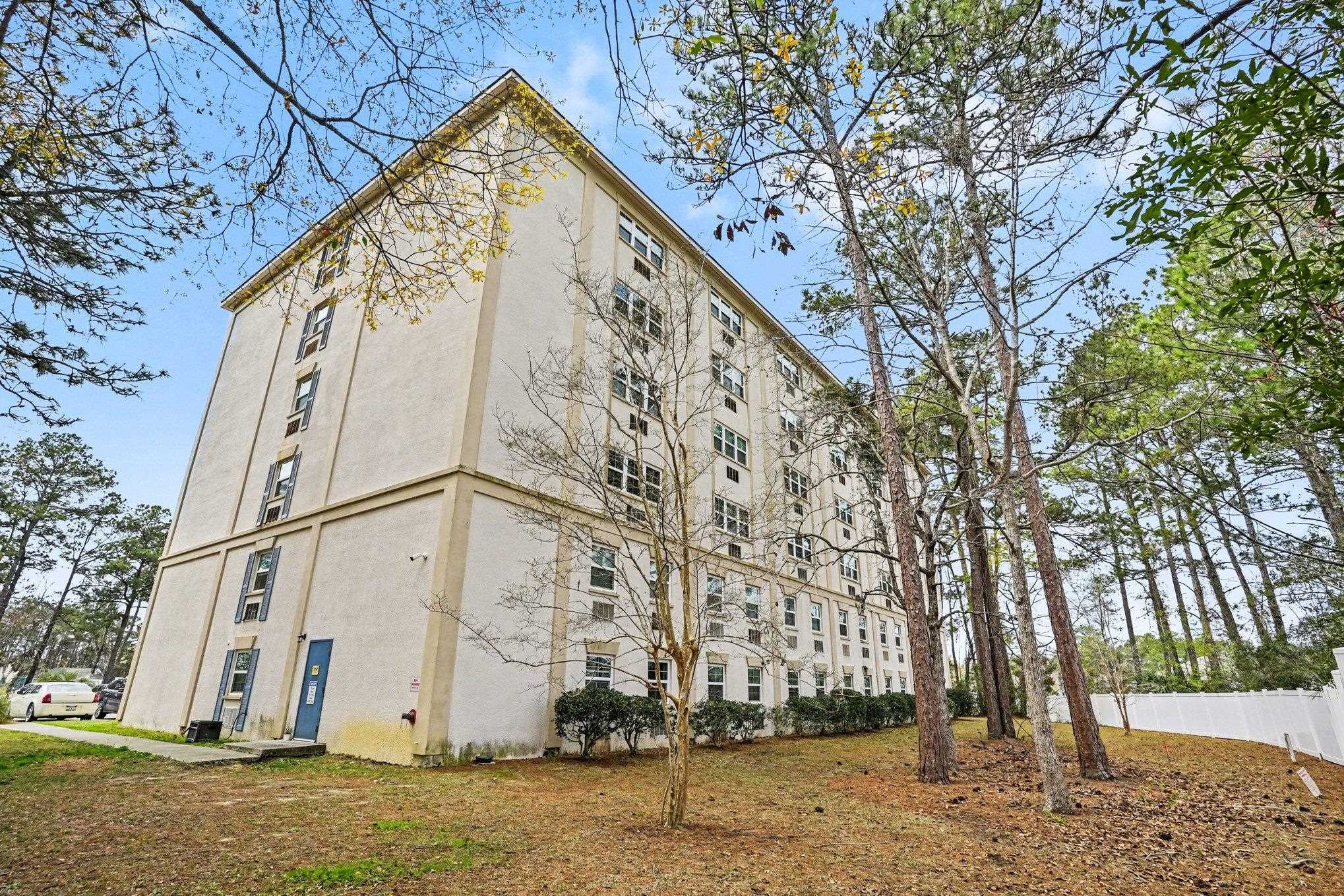 6850 Blue Heron Blvd. Property Photo 21