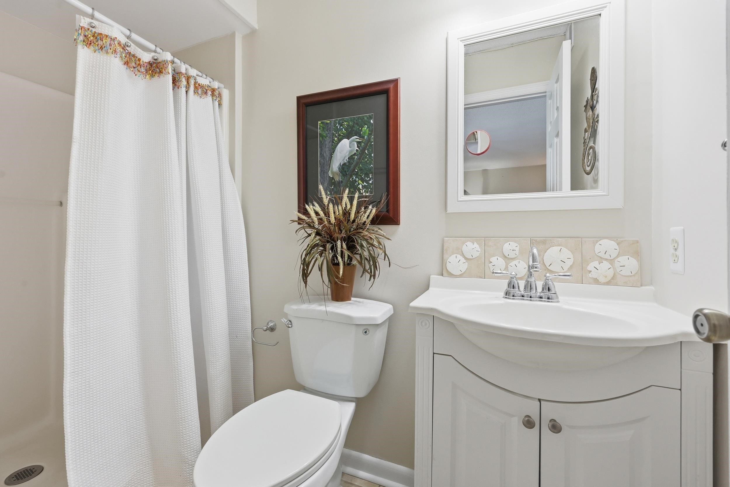 117 Finch Dr. Property Photo 16