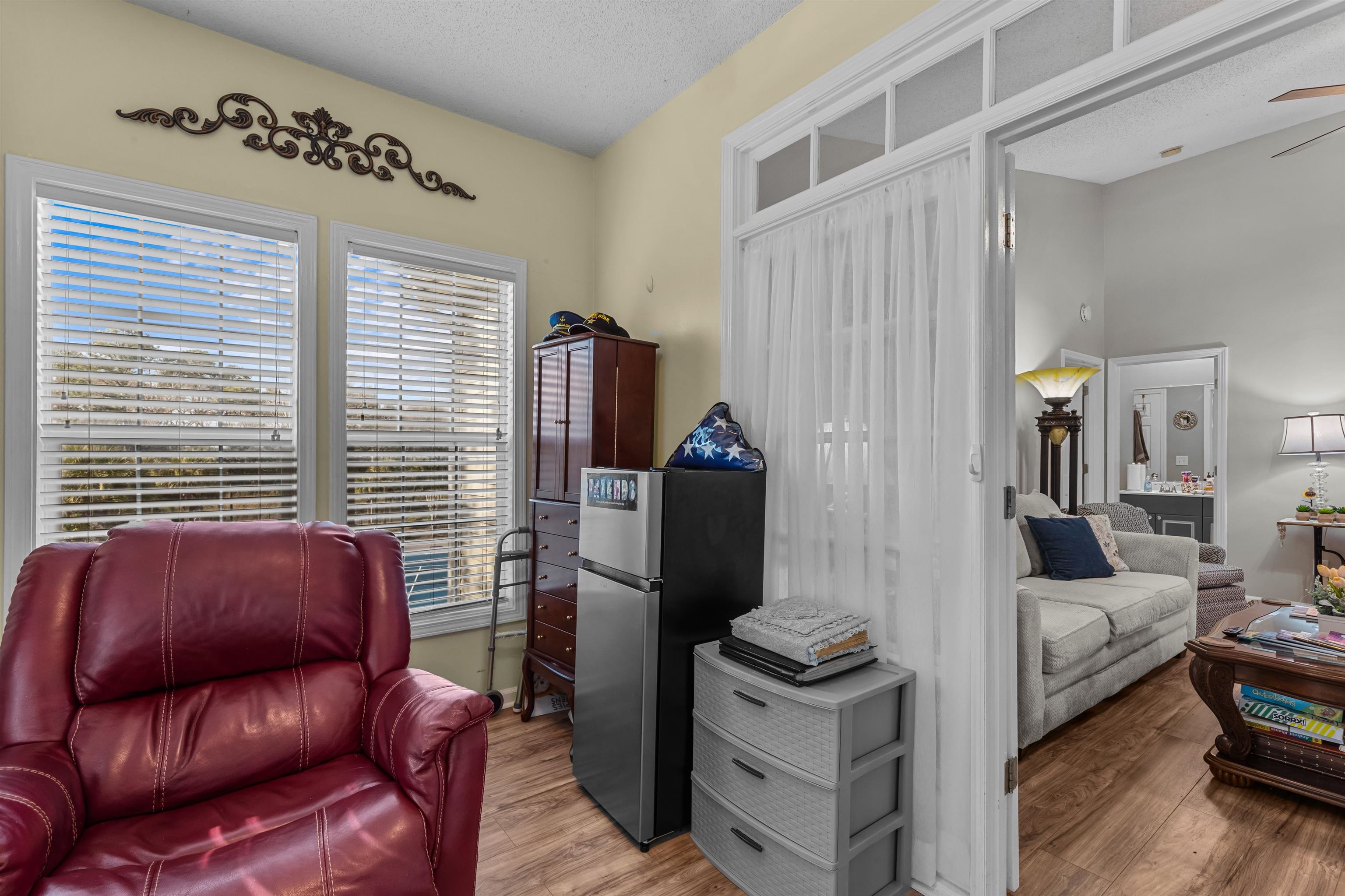 9734 Leyland Dr. Property Photo 17