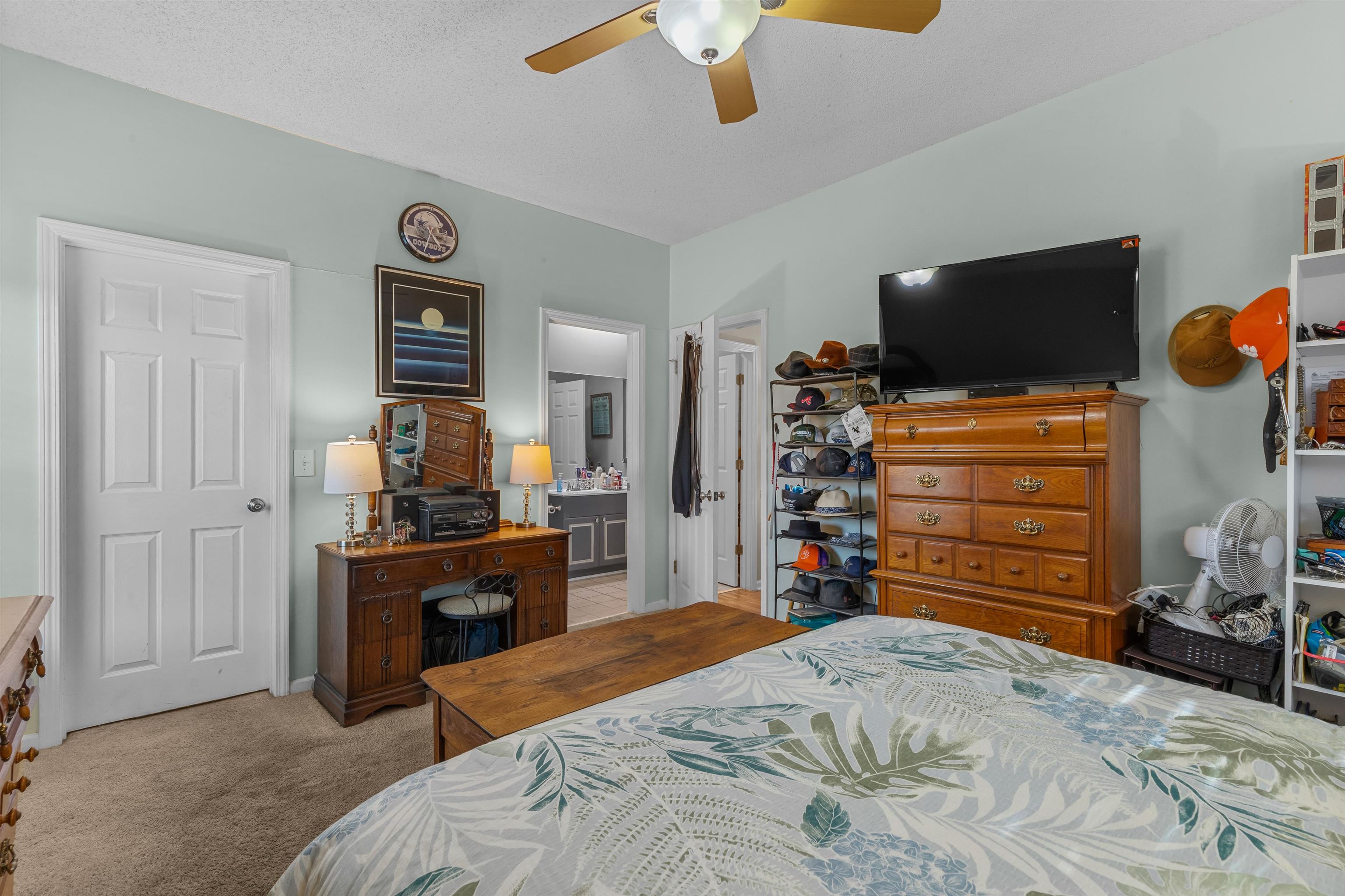 9734 Leyland Dr. Property Photo 20
