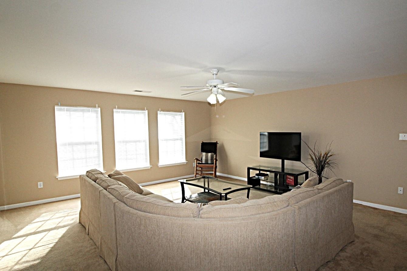 4676 Fringetree Dr. Property Photo 11
