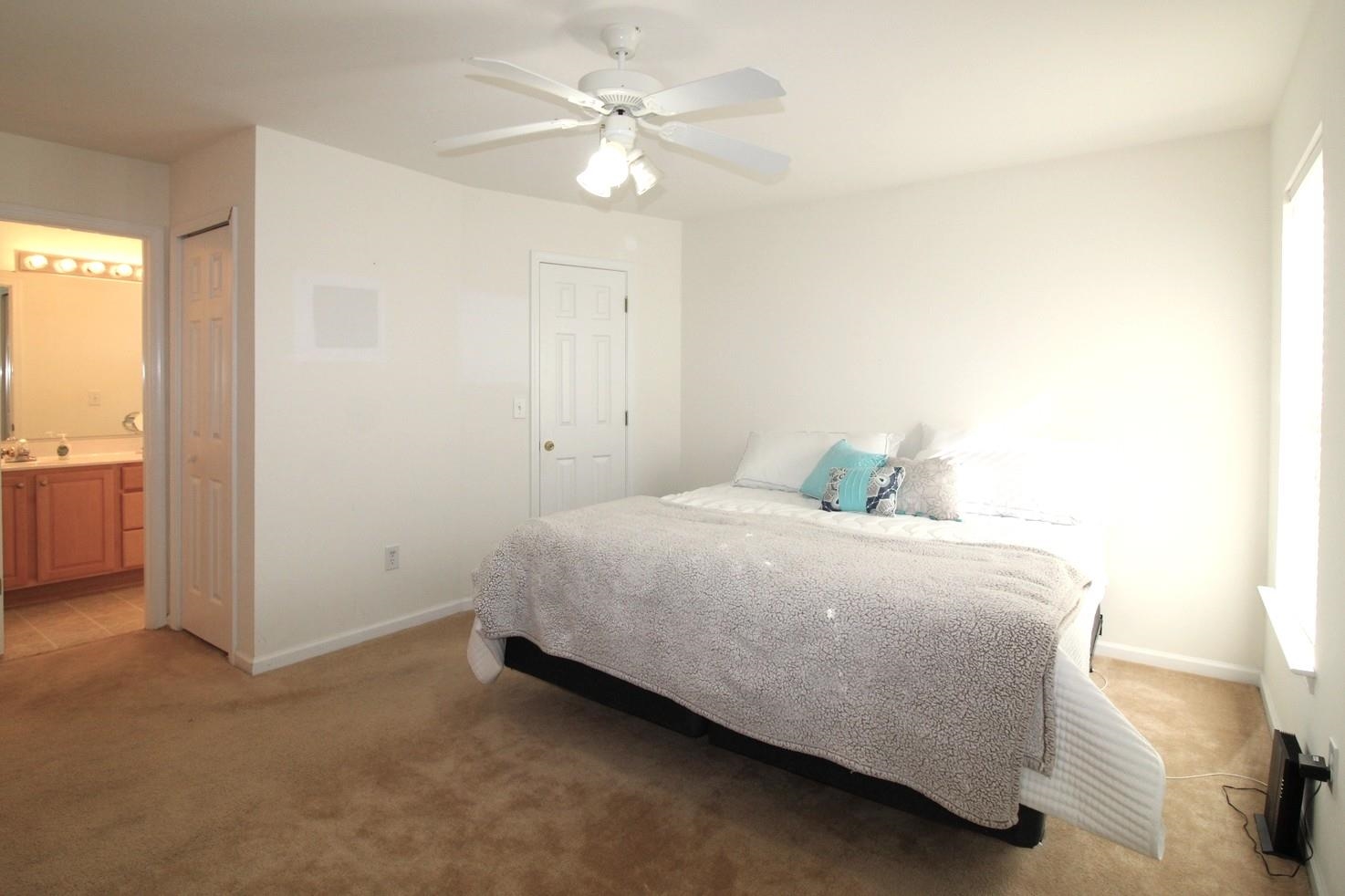4676 Fringetree Dr. Property Photo 12