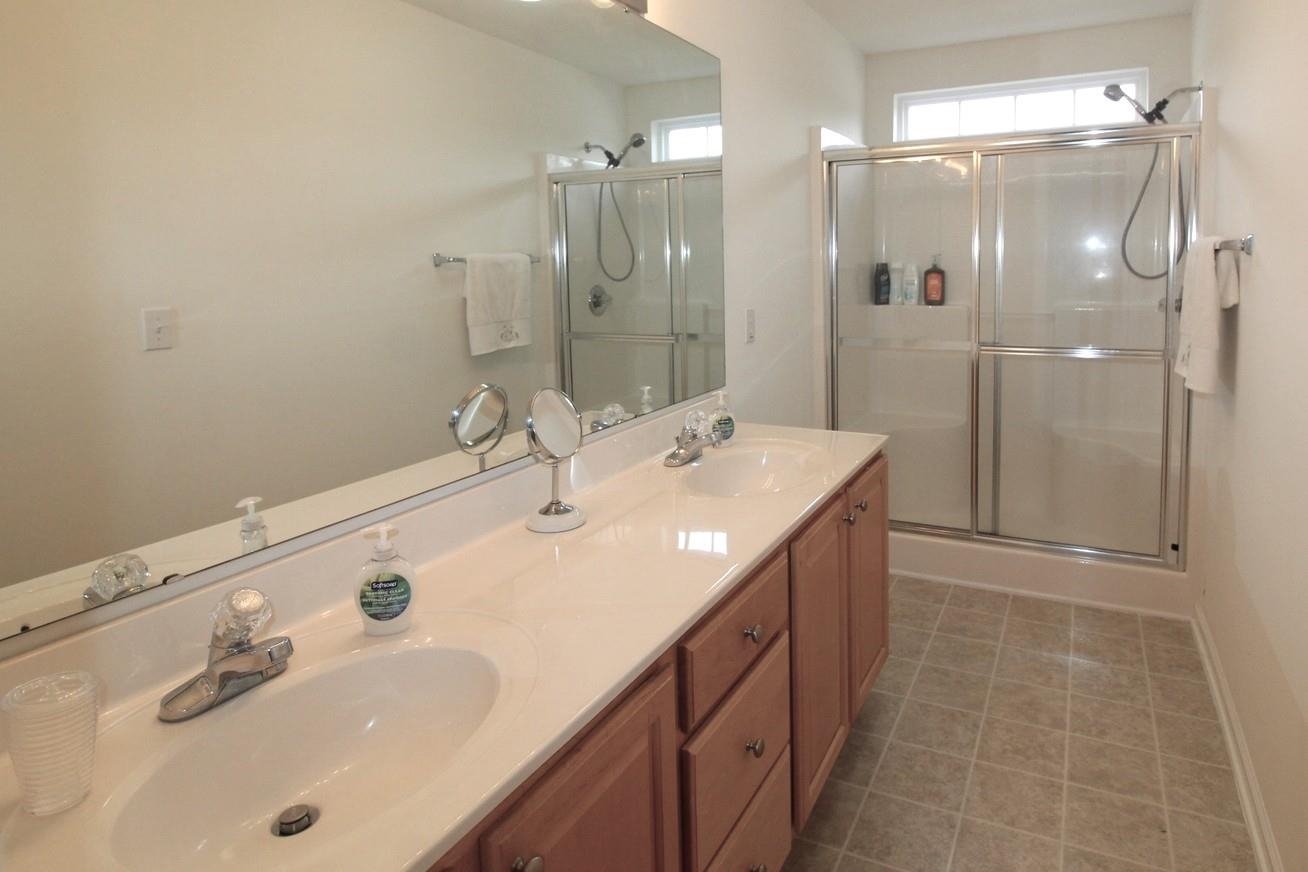 4676 Fringetree Dr. Property Photo 16