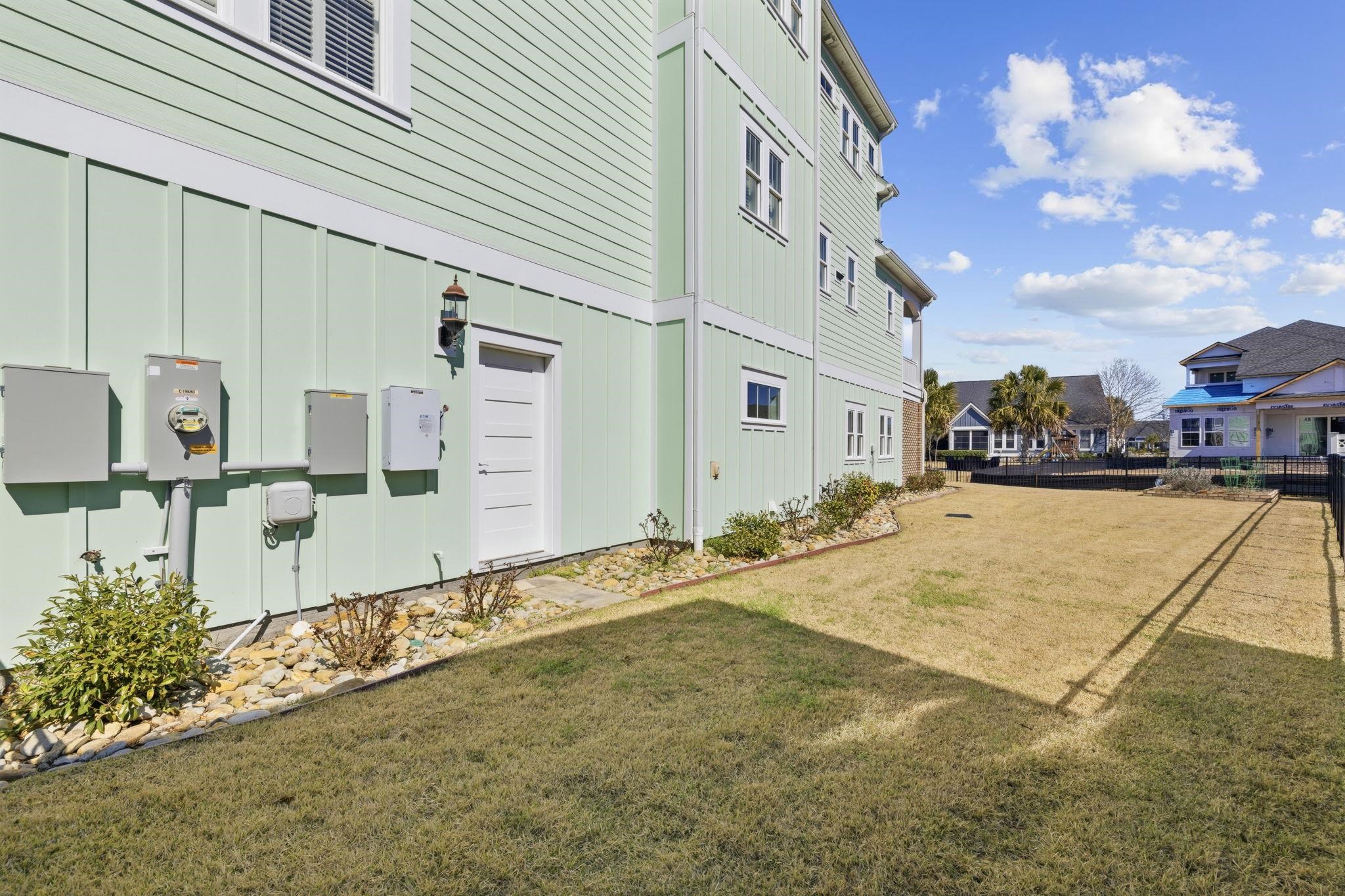 2001 Summer Rose Ln. Property Photo 63