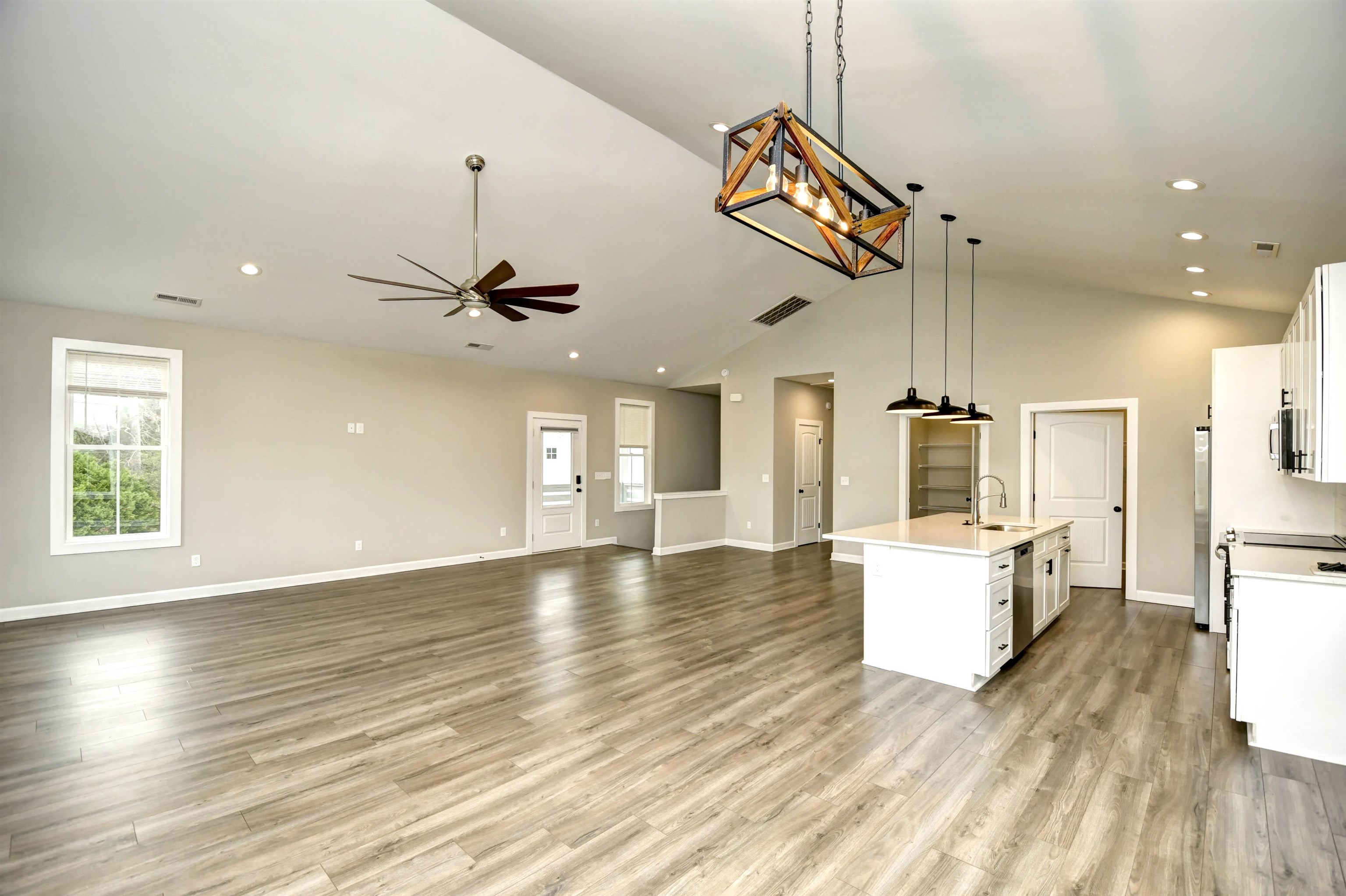 3877 Spanner Way Property Photo 8