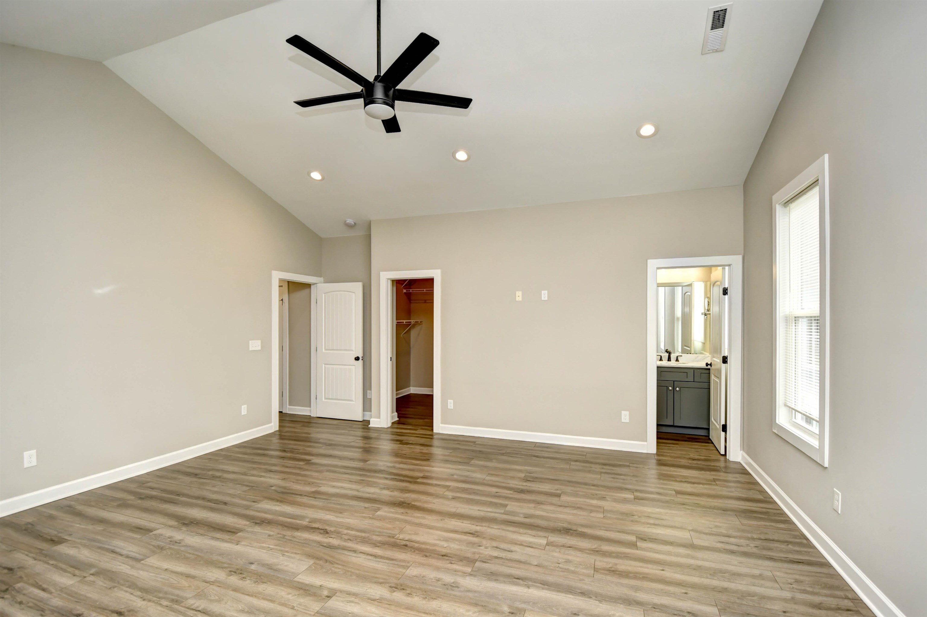 3877 Spanner Way Property Photo 16