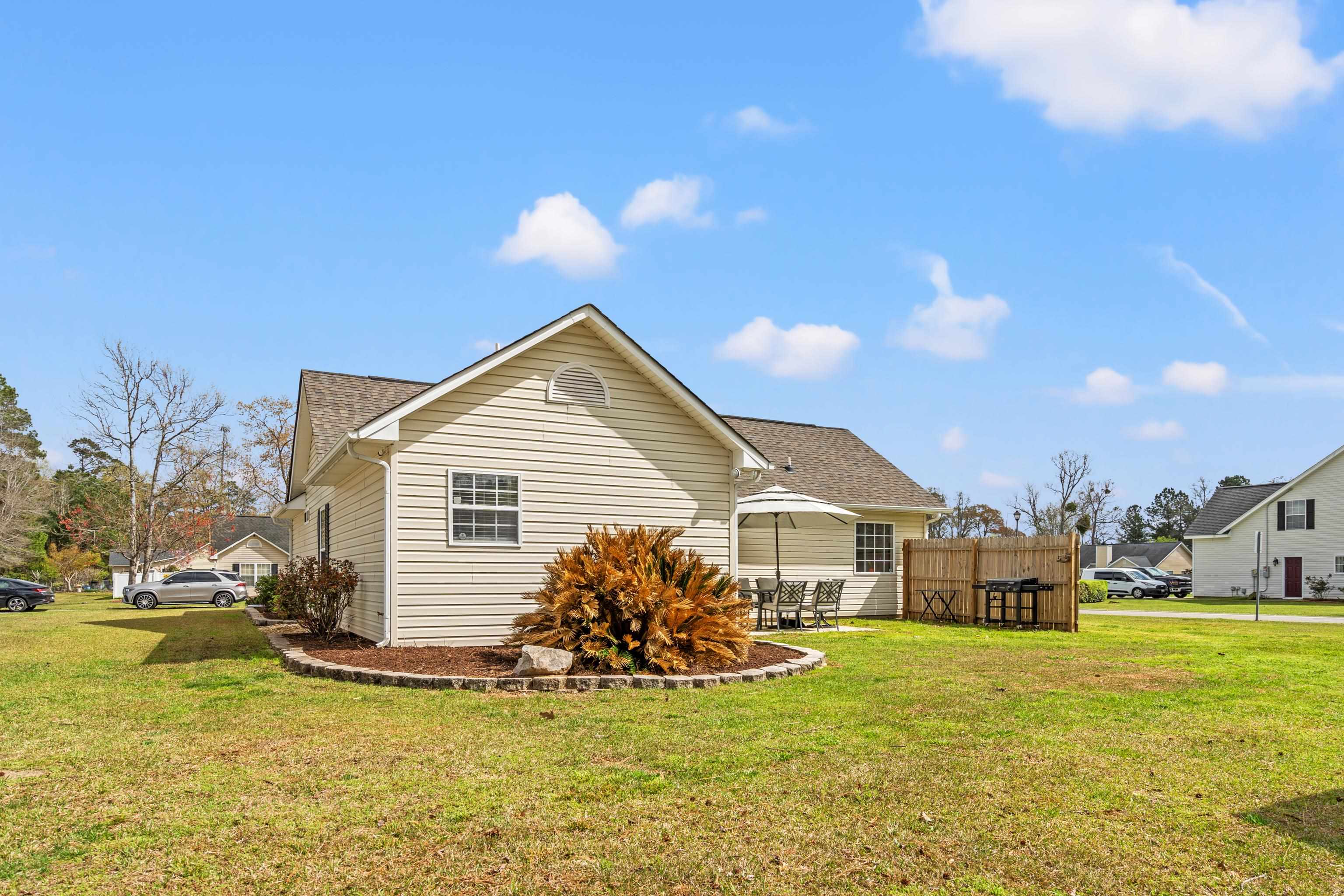2701 Ivy Glen Dr. Property Photo 29