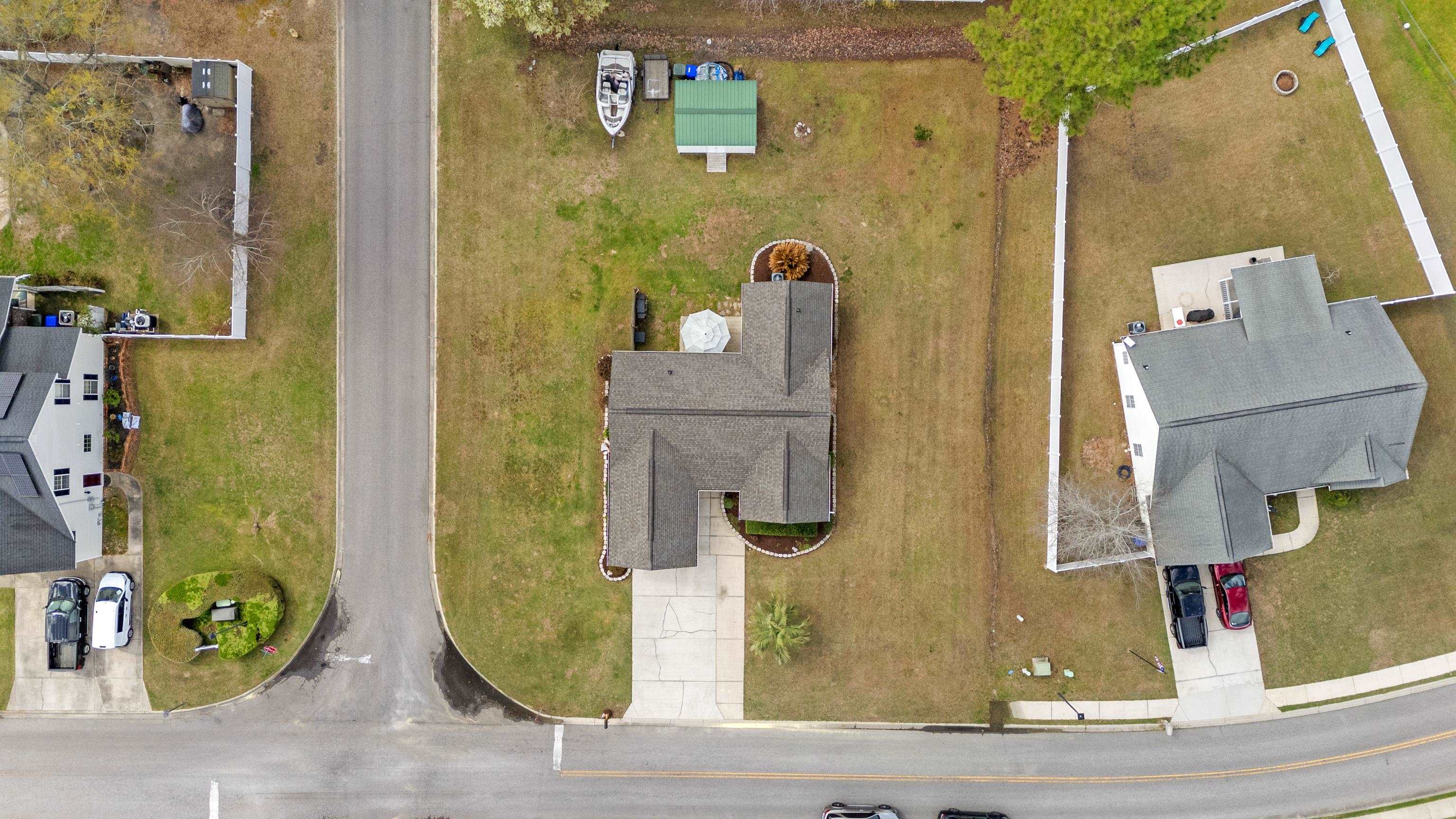 2701 Ivy Glen Dr. Property Photo 33