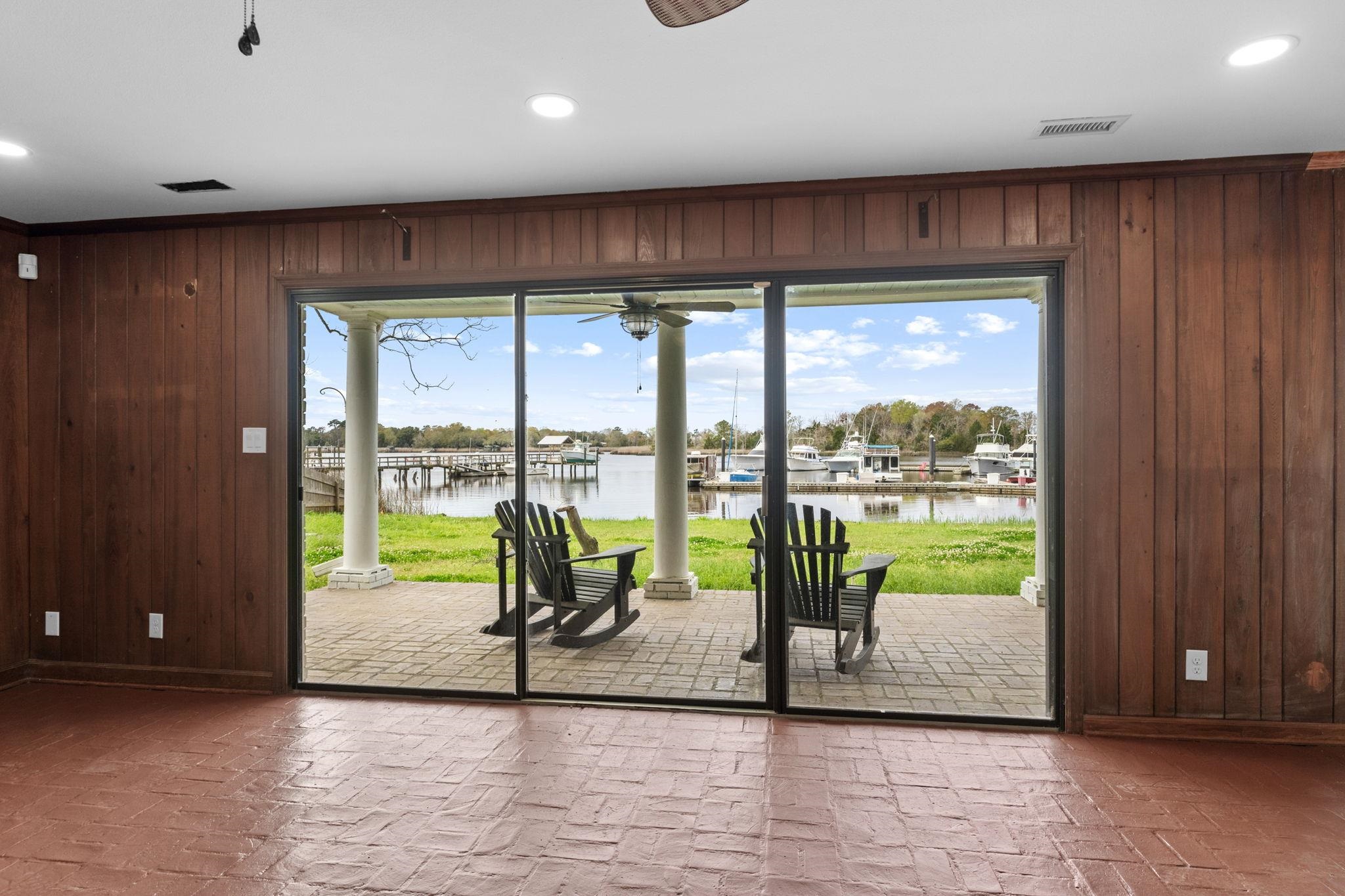 203 River St. Property Photo 12