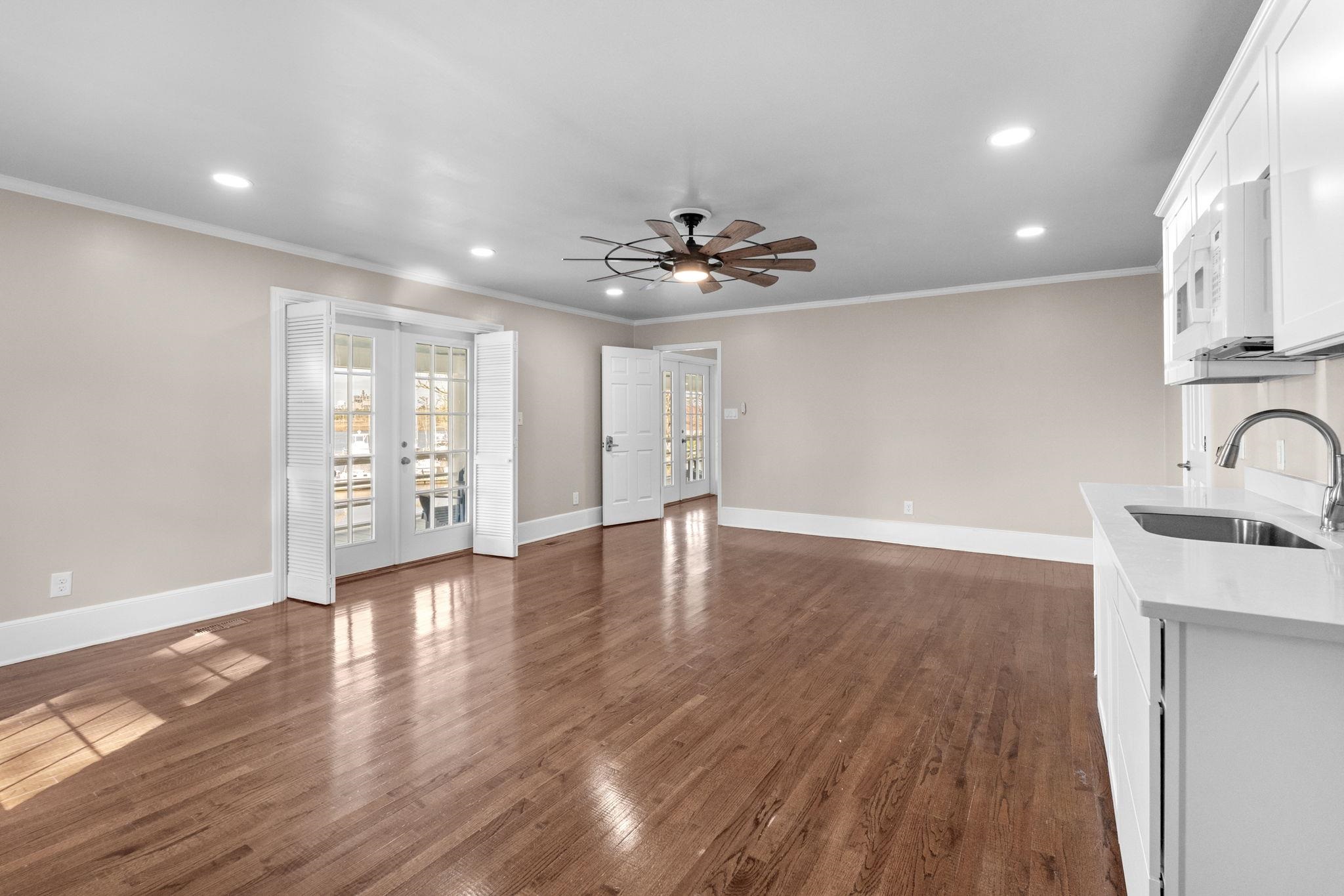 203 River St. Property Photo 35
