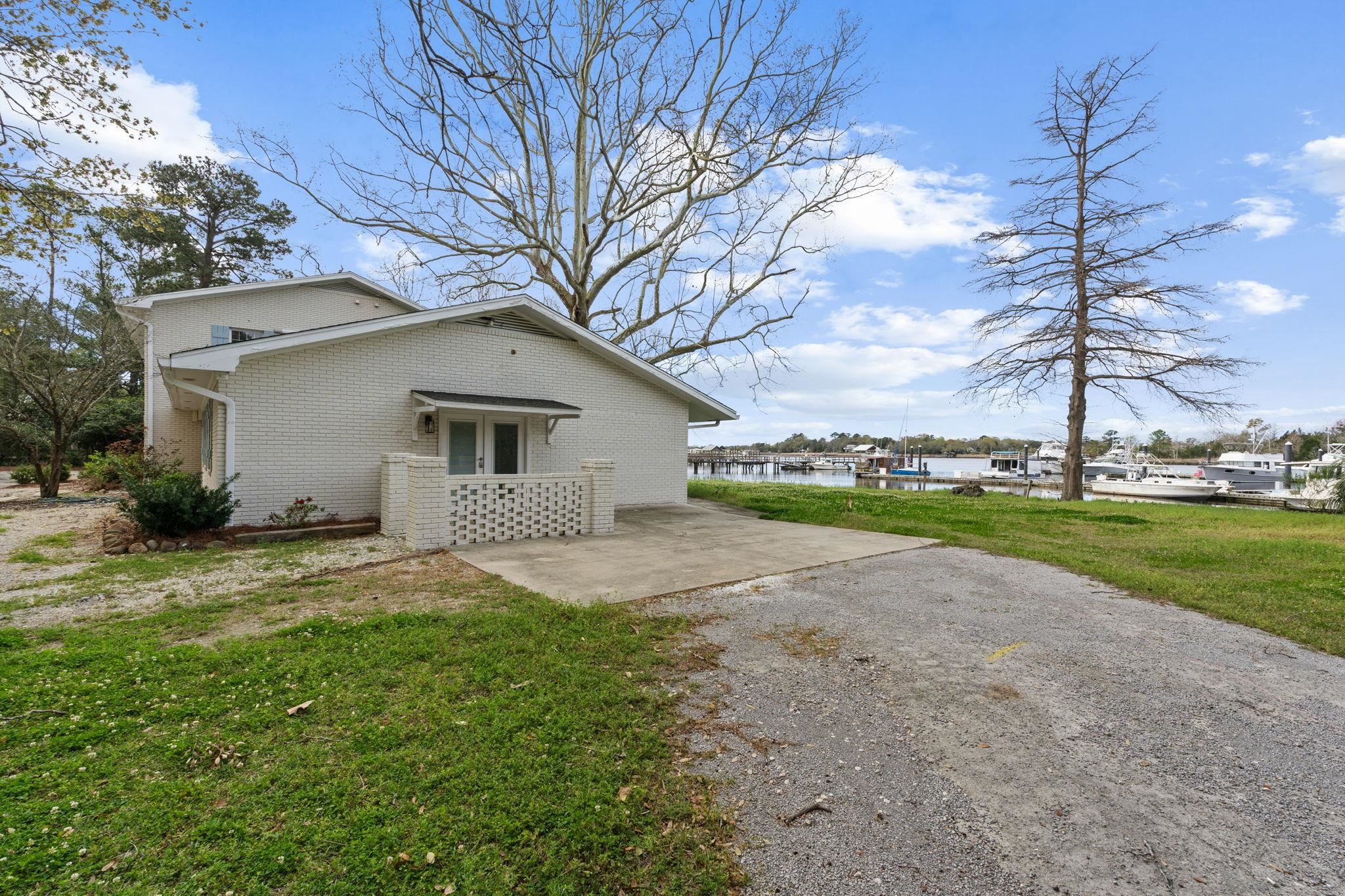 203 River St. Property Photo 60