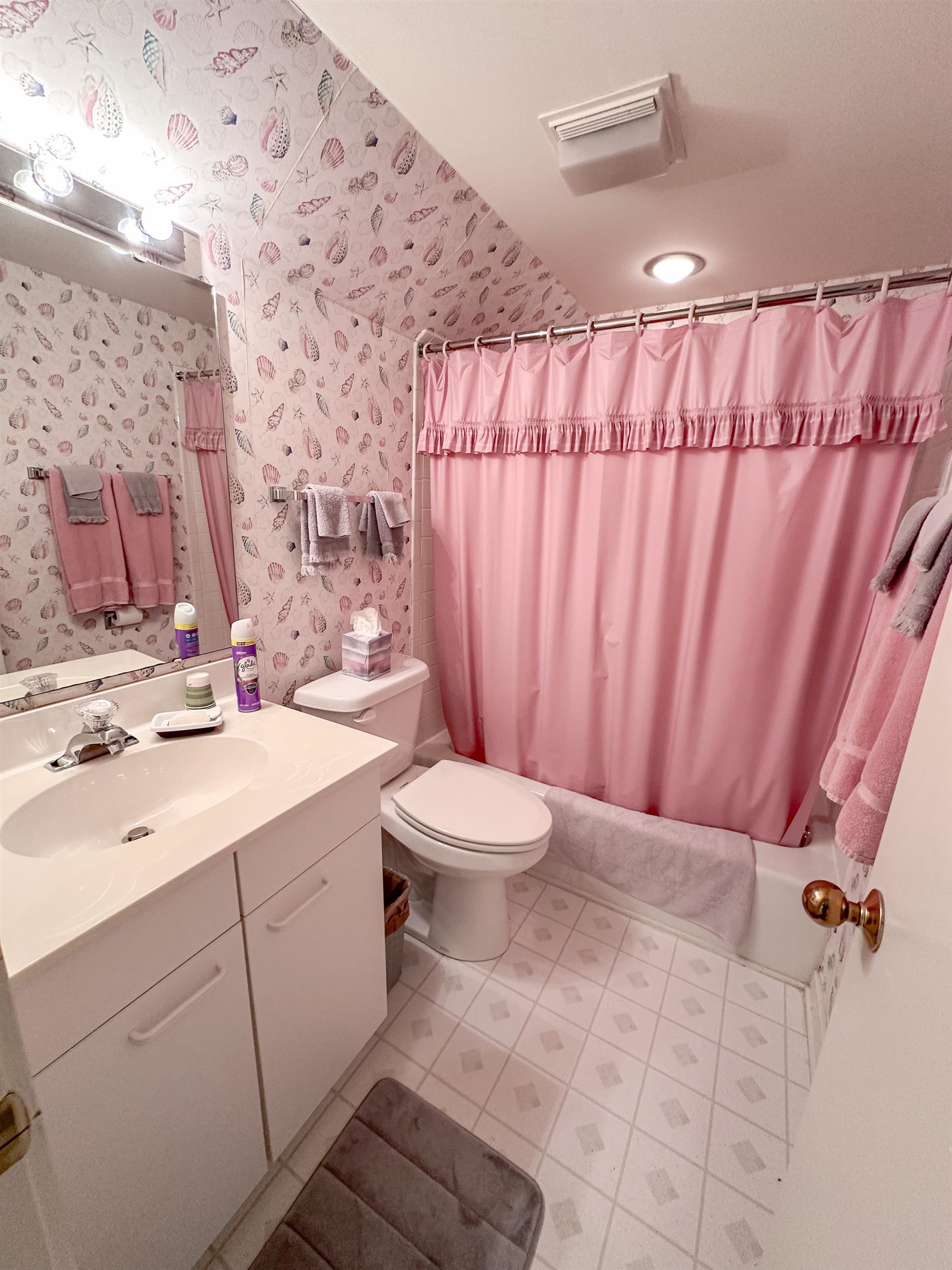 230 Westleton Dr. Property Photo 29