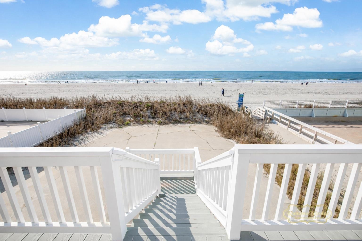 3000 N Ocean Blvd. Property Photo 15