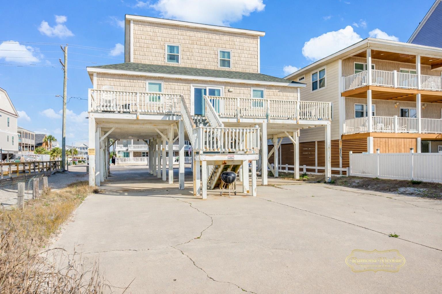 3000 N Ocean Blvd. Property Photo 37