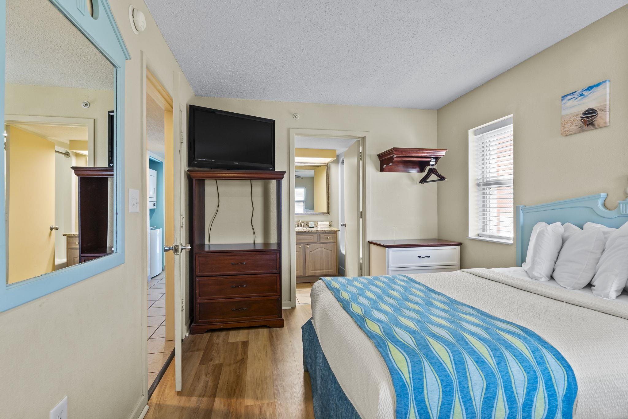1700 N Ocean Blvd. Property Photo 8