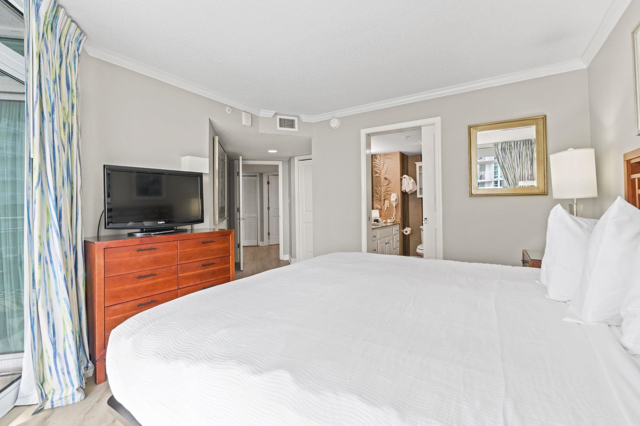 5300 N Ocean Blvd. Property Photo 21
