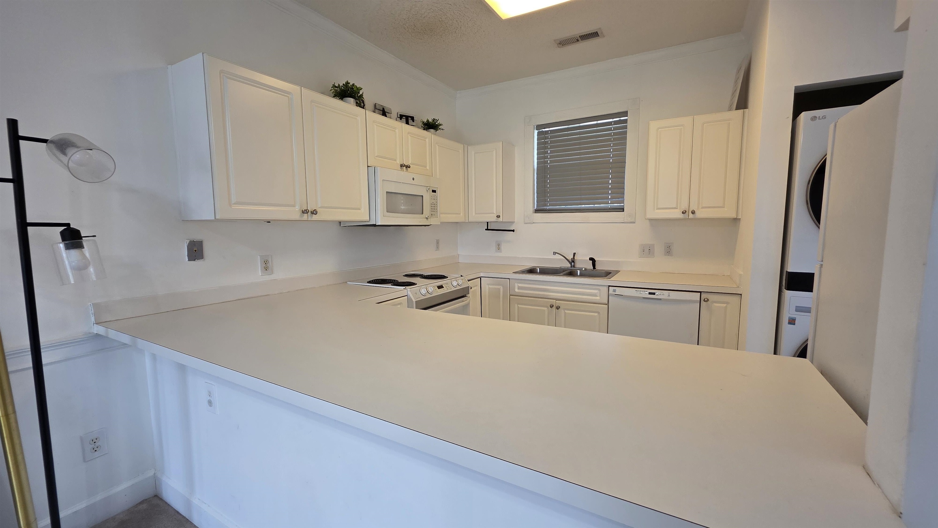 4687 Wild Iris Dr. Property Photo 20