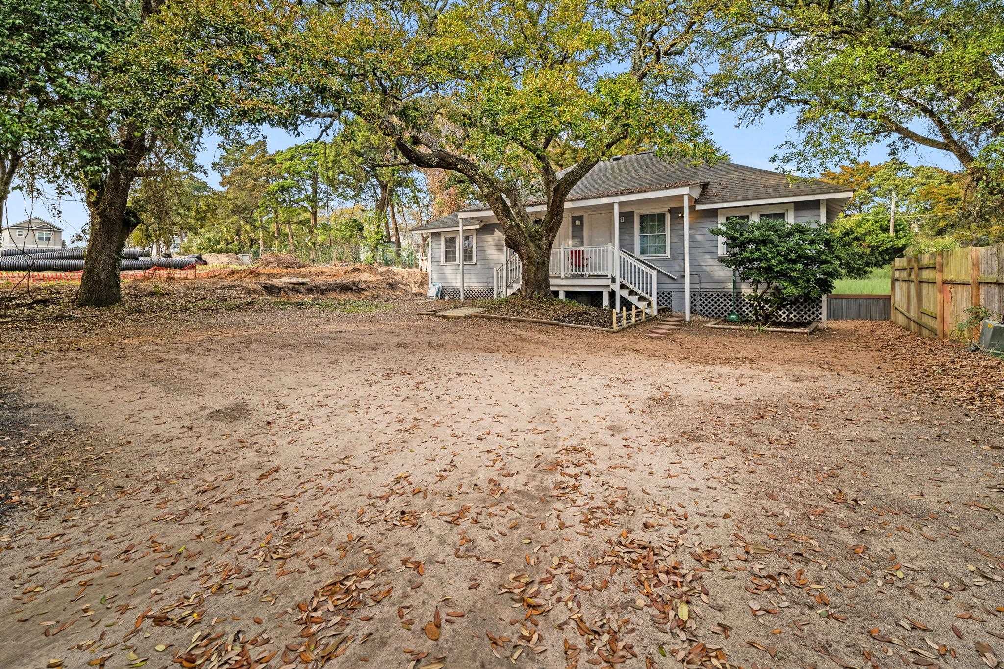 304 1st Ave. N Property Photo 4