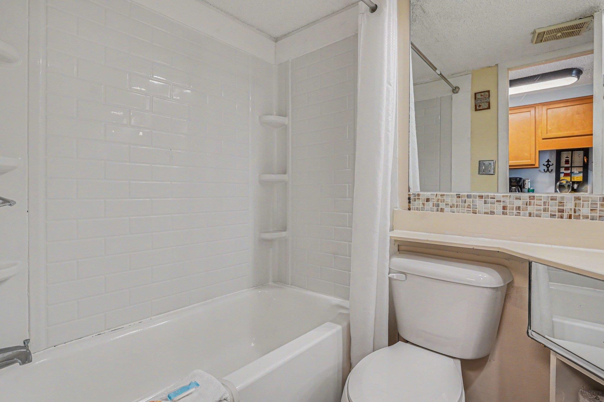 2406 N Ocean Blvd. Property Photo 19