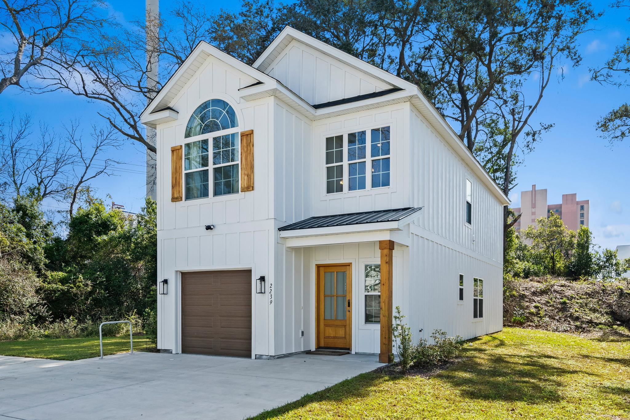 2239 Sand Dunes Dr. Property Photo 1
