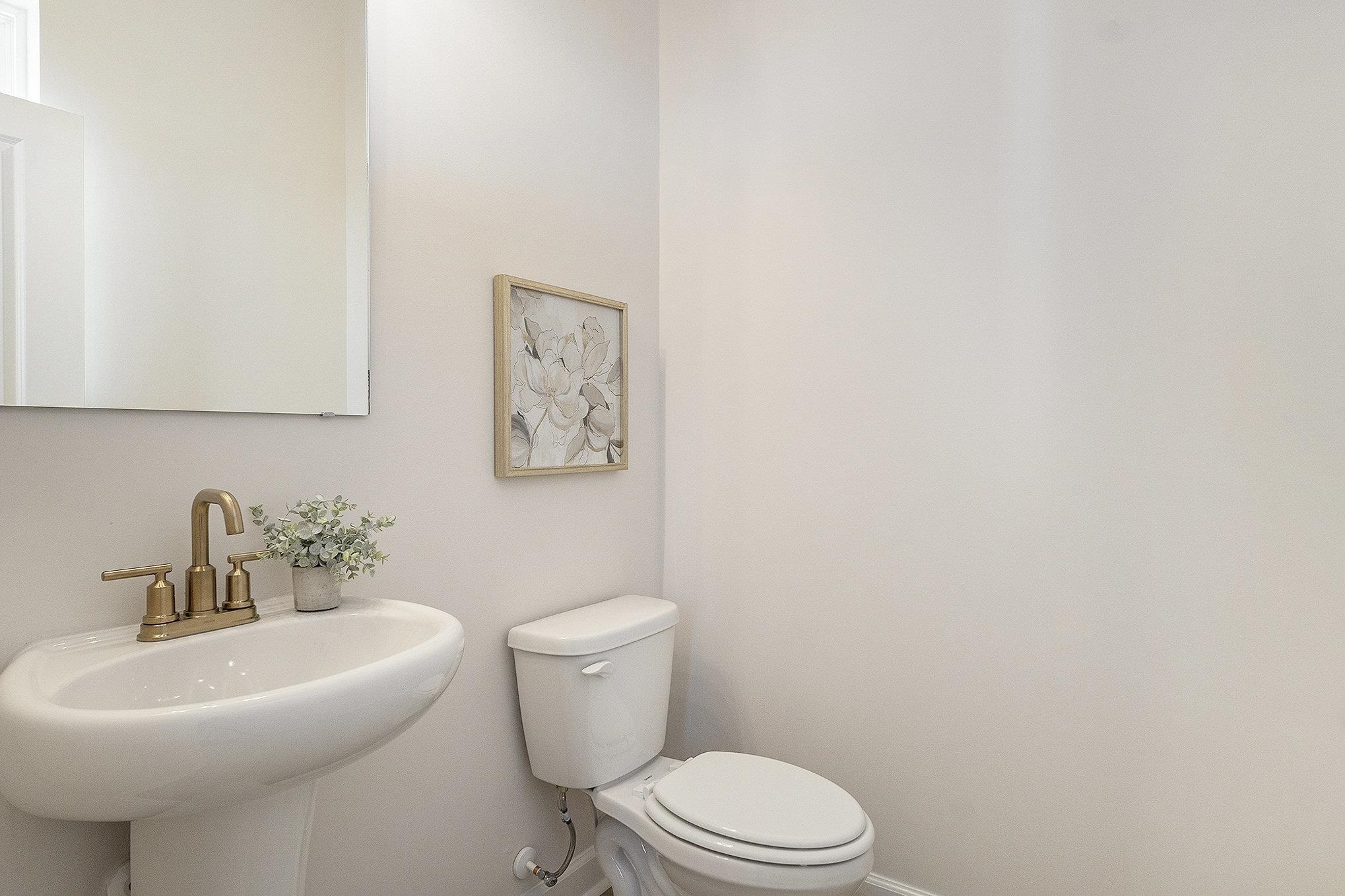 1000 Triton Ave. Property Photo 28