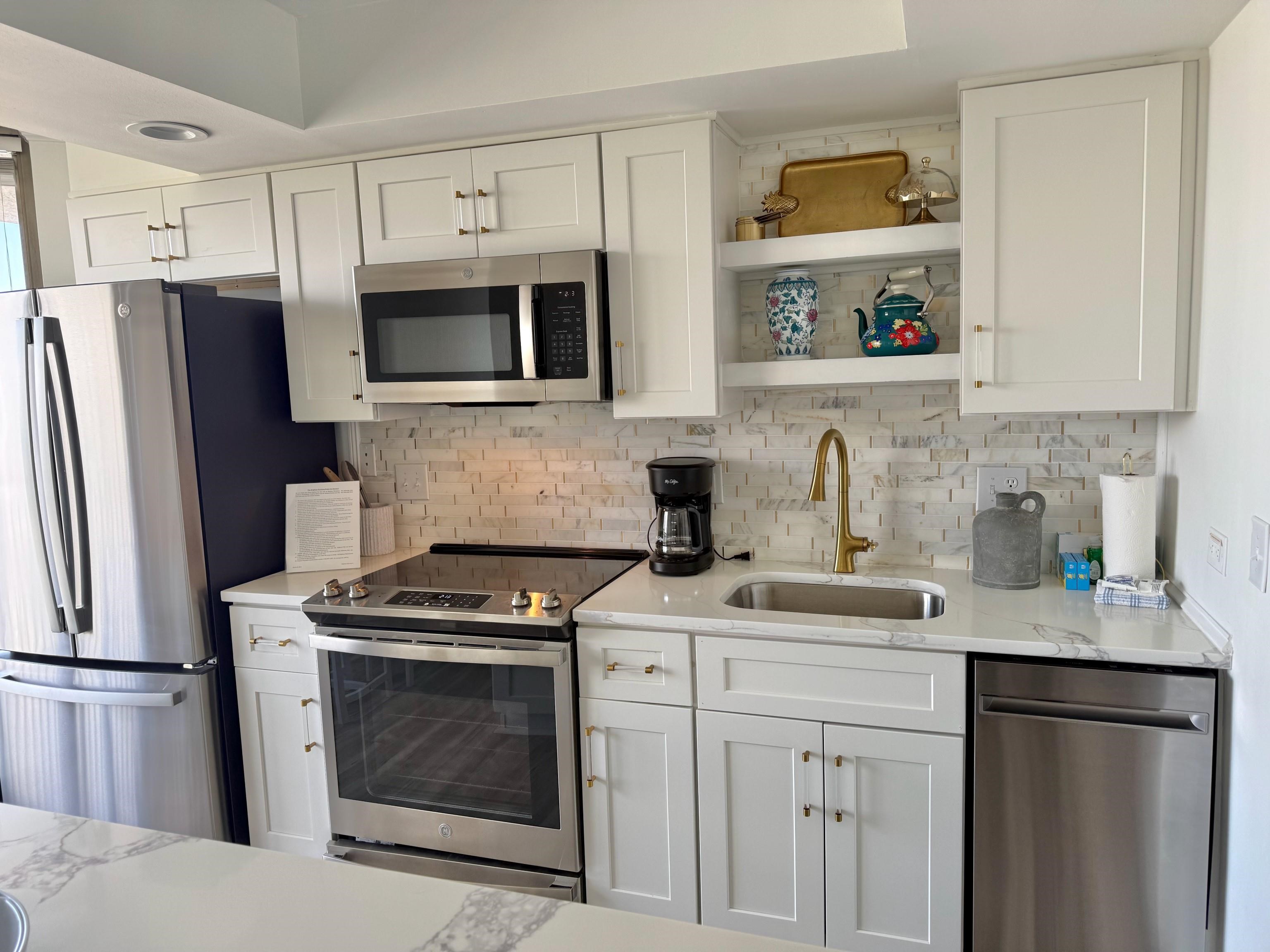 8560 Queensway Blvd. Property Photo 15