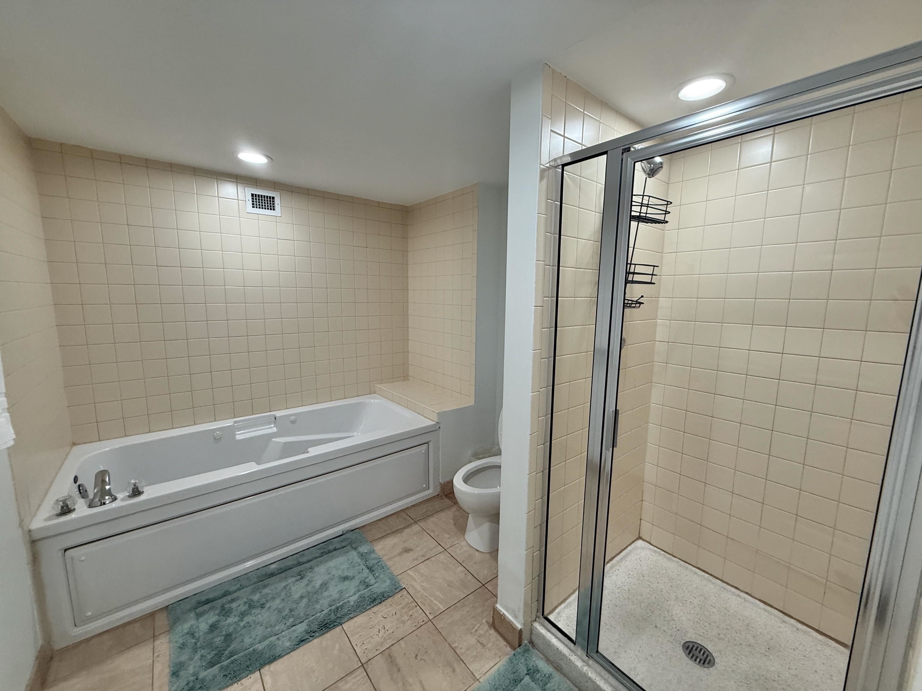 8560 Queensway Blvd. Property Photo 30