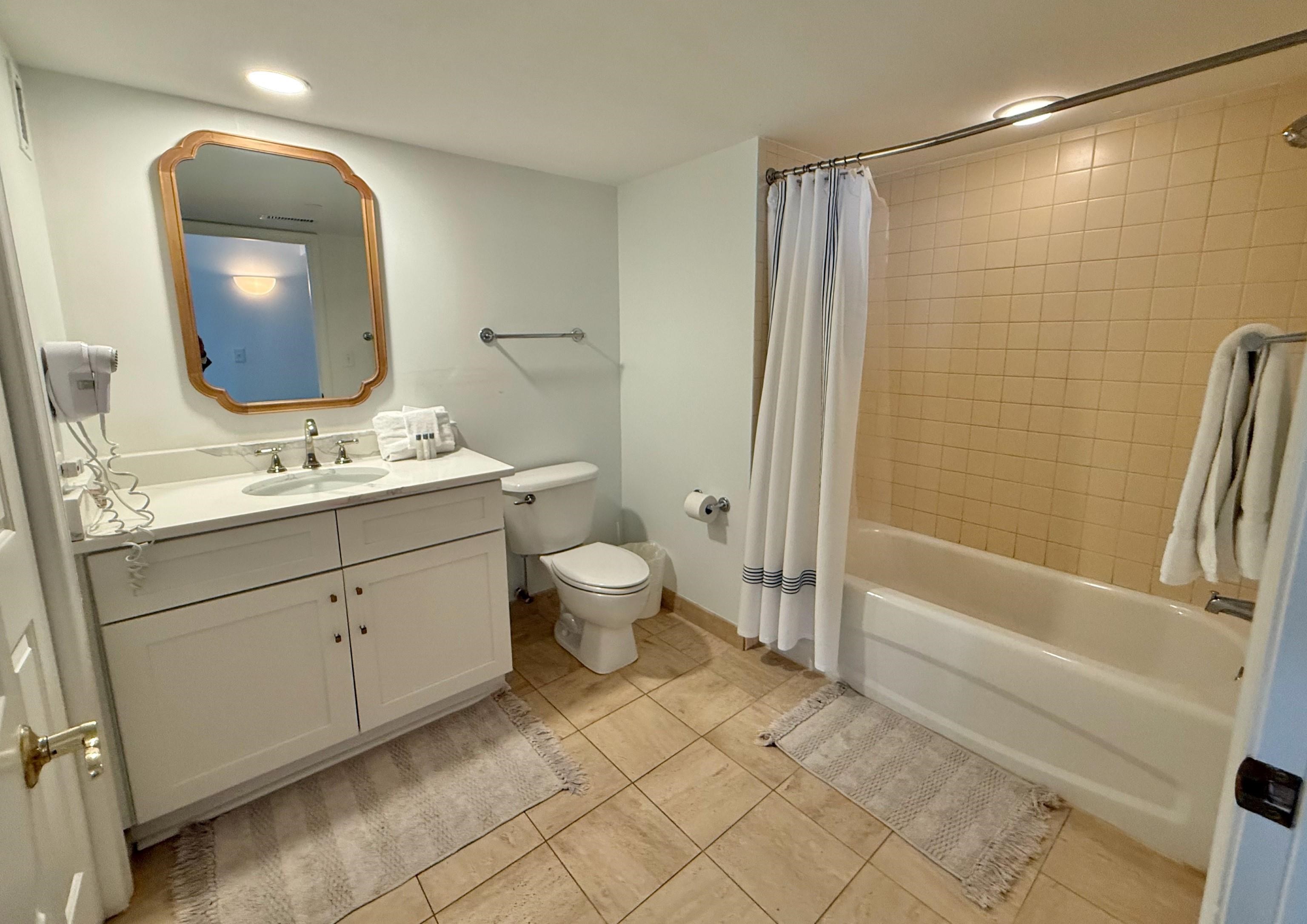 8560 Queensway Blvd. Property Photo 37