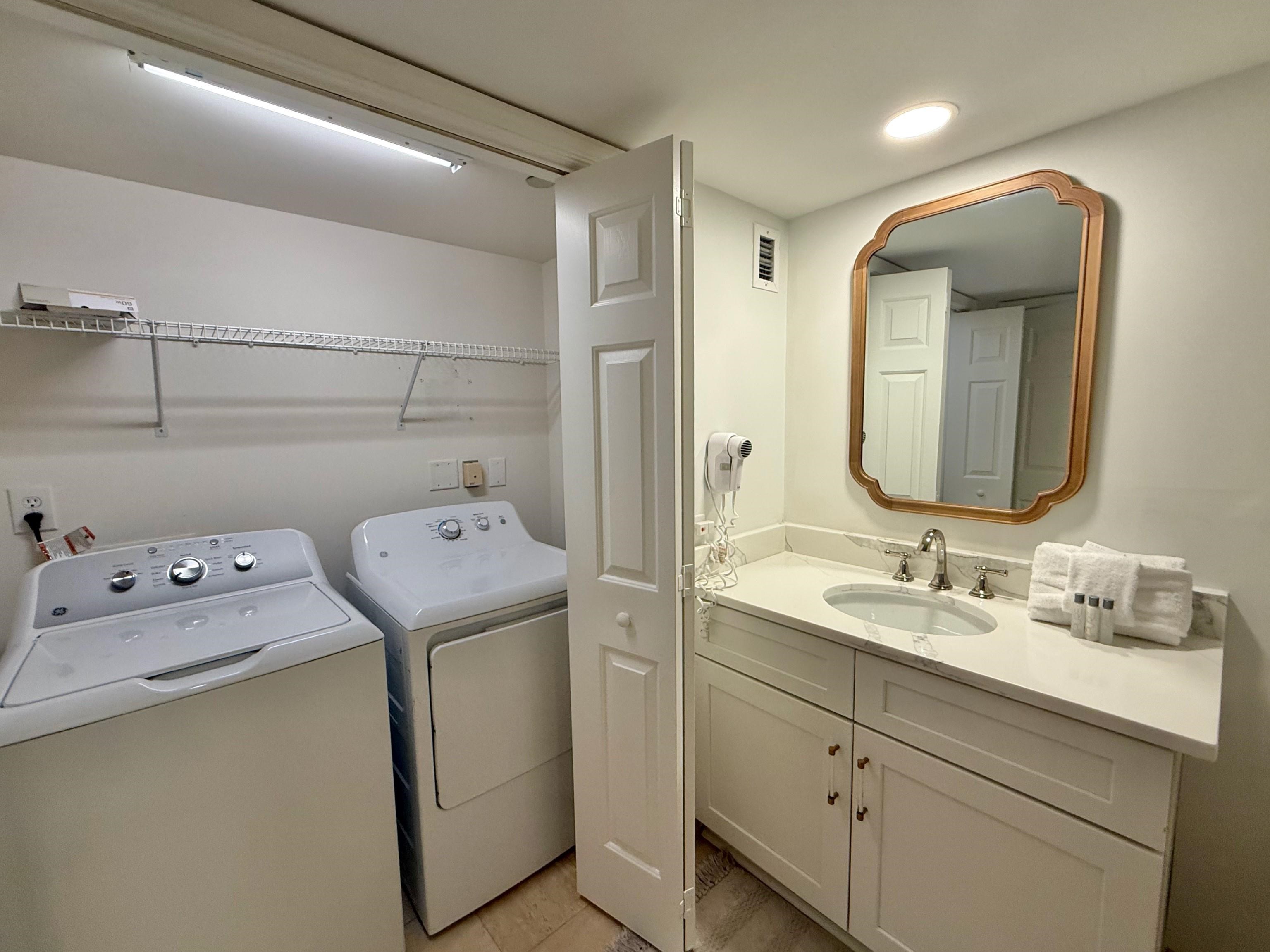 8560 Queensway Blvd. Property Photo 39