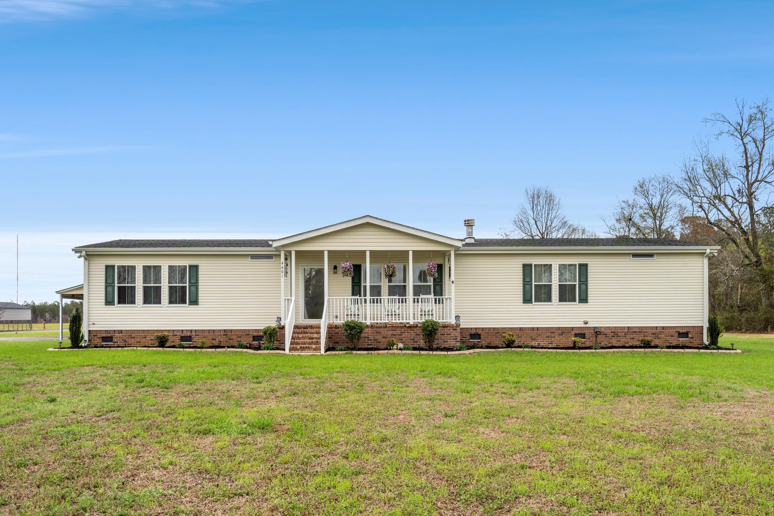4401 Salem Rd. Property Photo 1