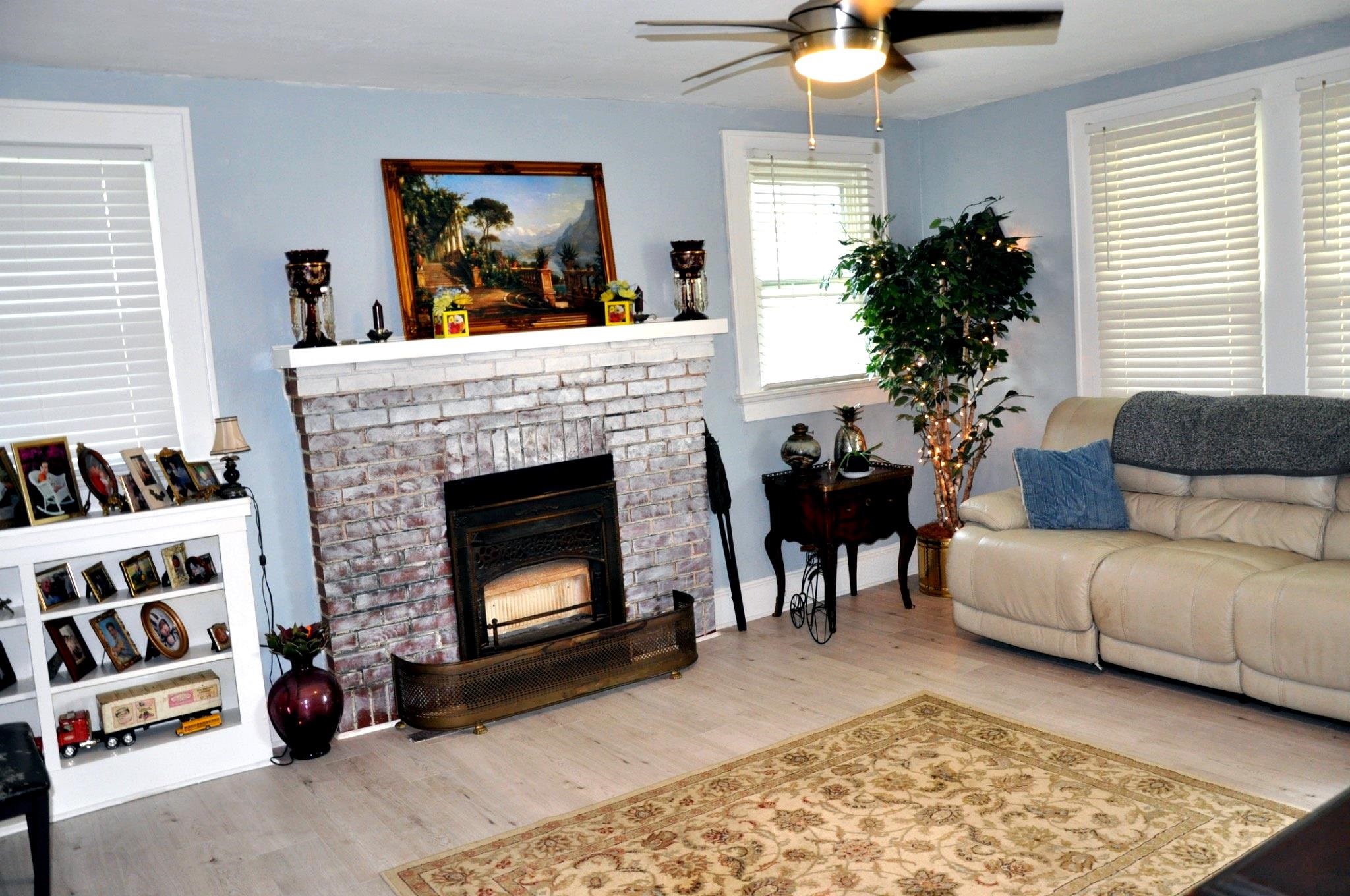 910 Sandy Bluff Rd. Property Photo 12