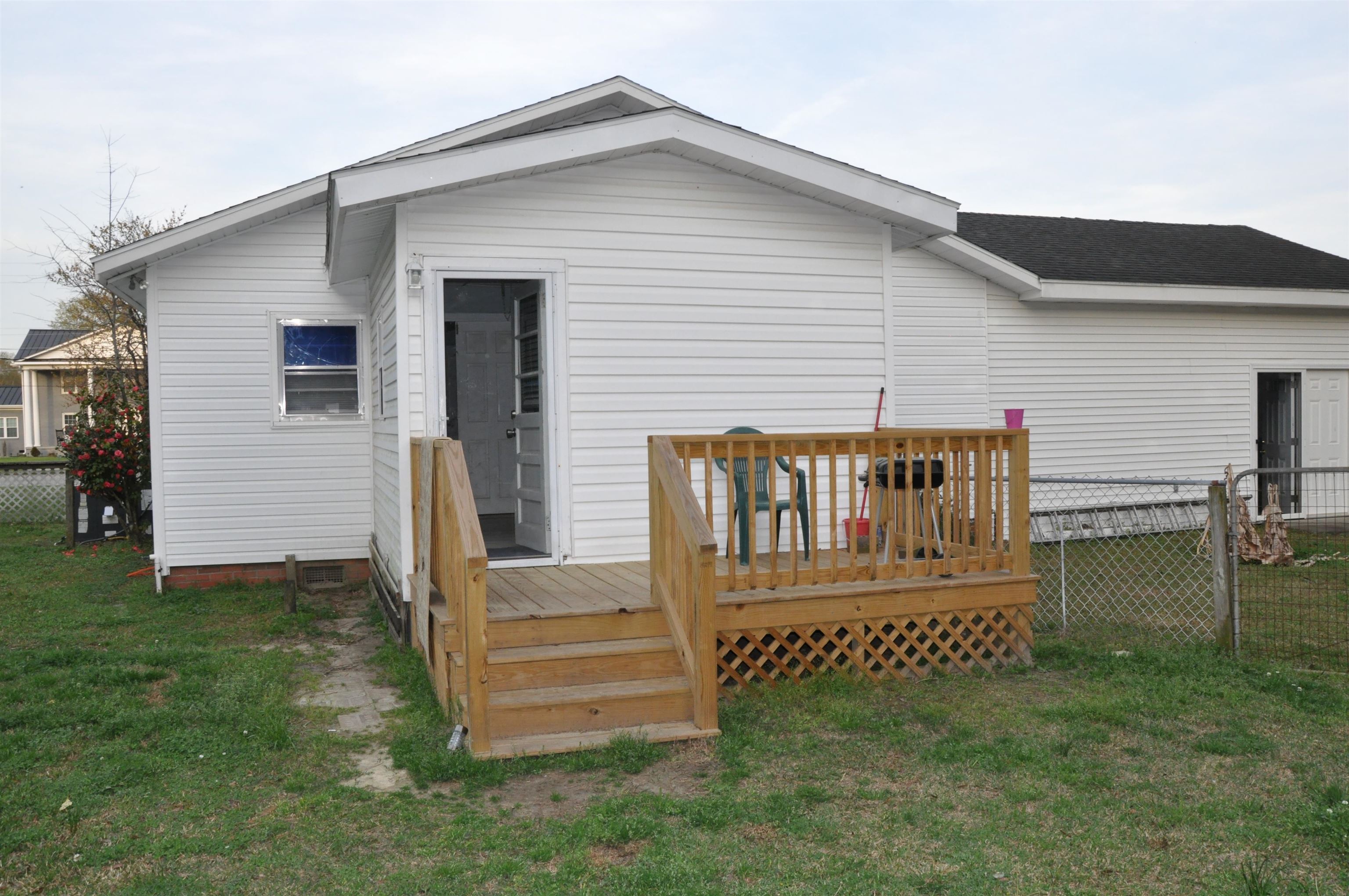 910 Sandy Bluff Rd. Property Photo 43