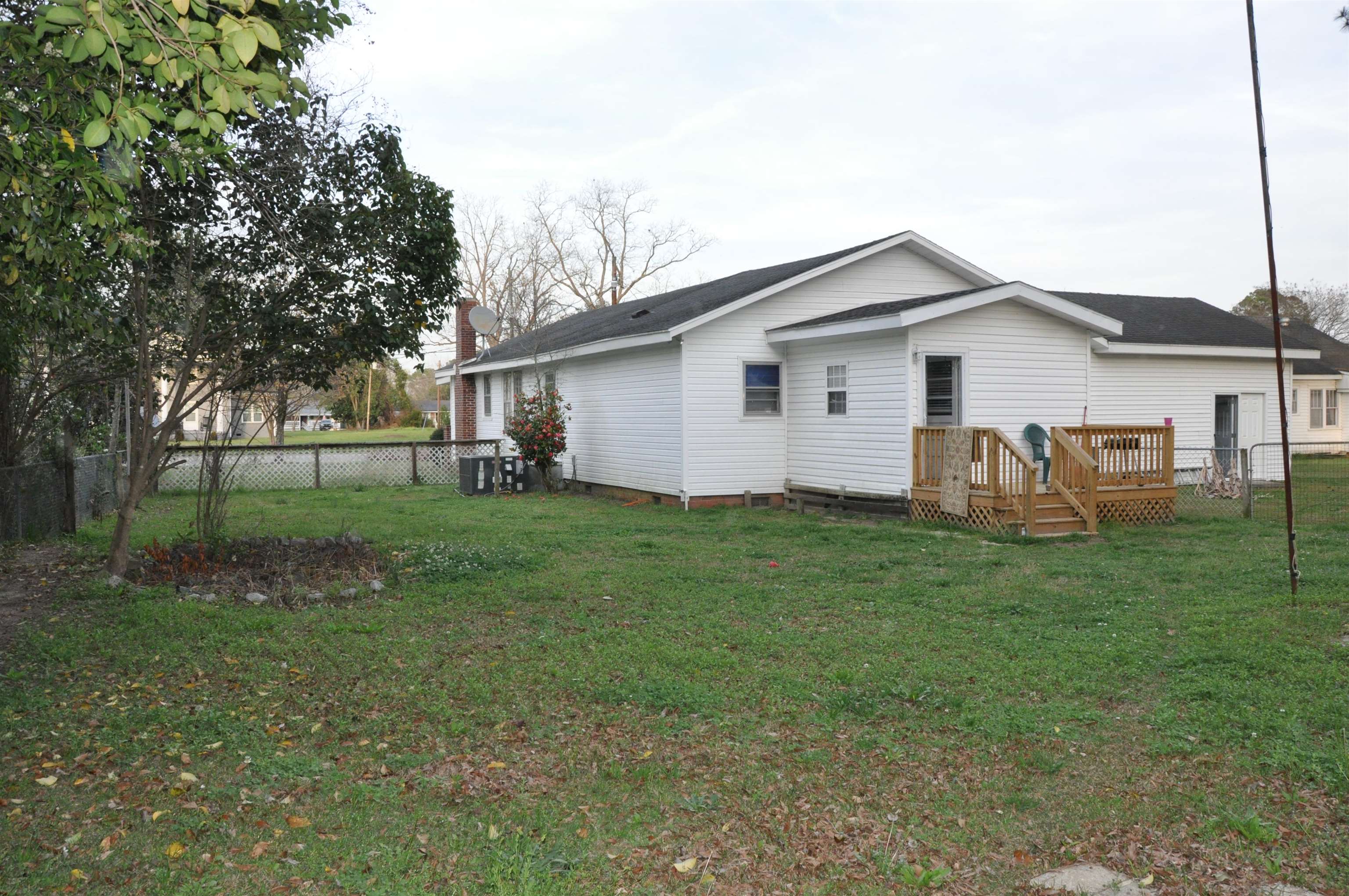910 Sandy Bluff Rd. Property Photo 44