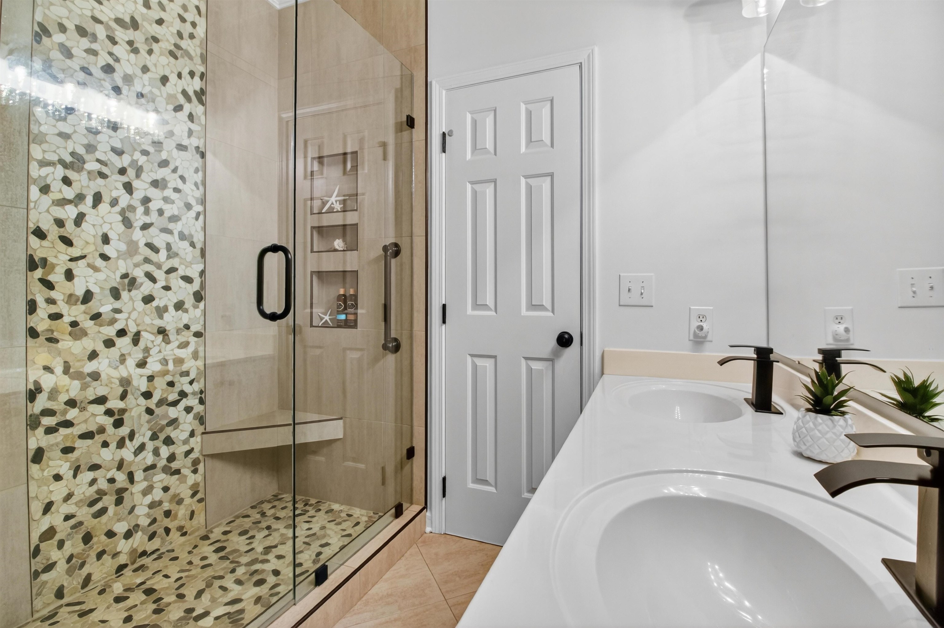 4609 Lightkeepers Way Property Photo 13