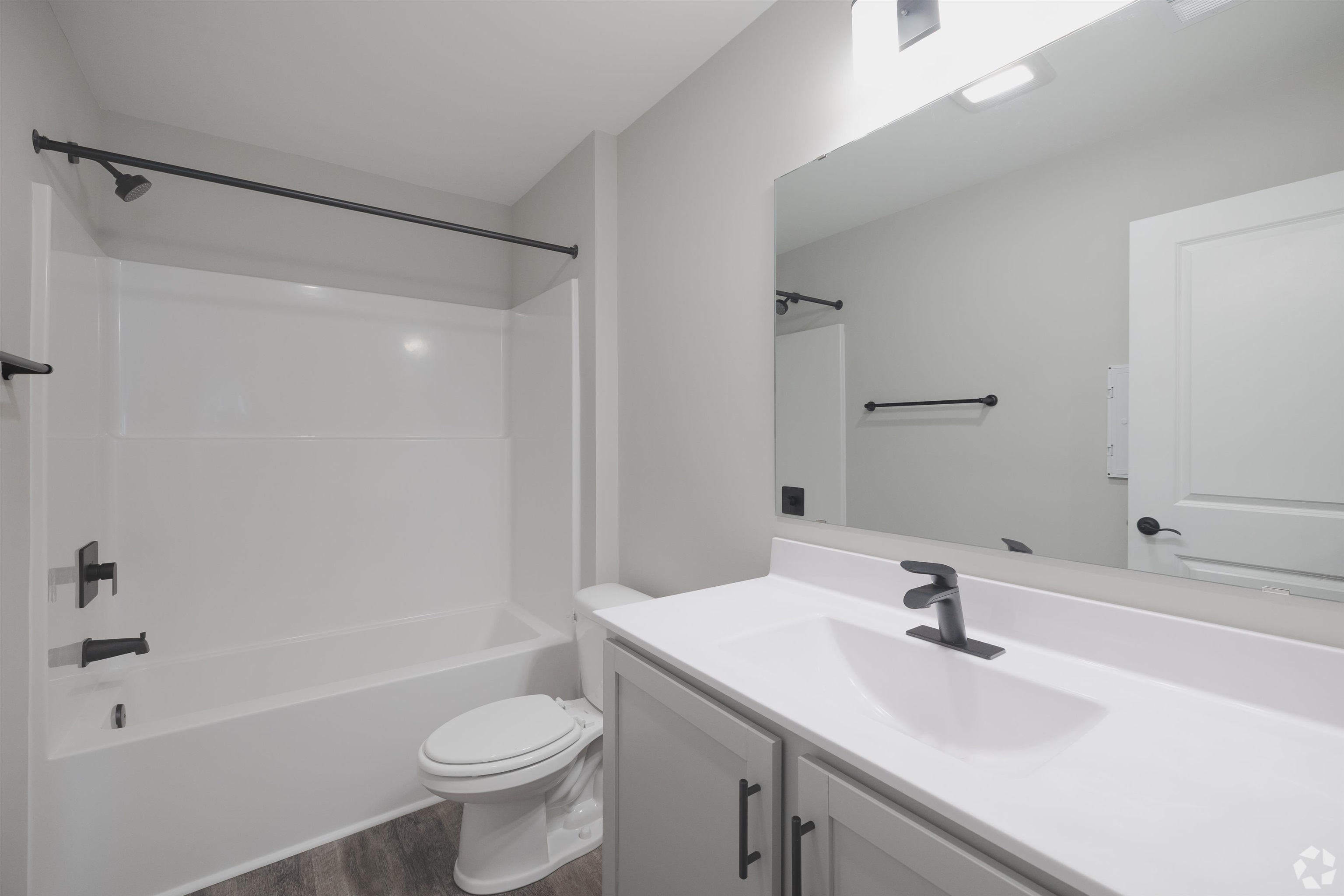 166 Adrift Loop Property Photo 7