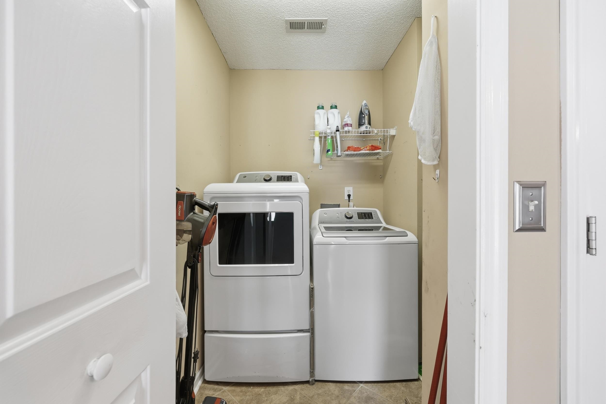 117 Edwards Ln. Property Photo 18