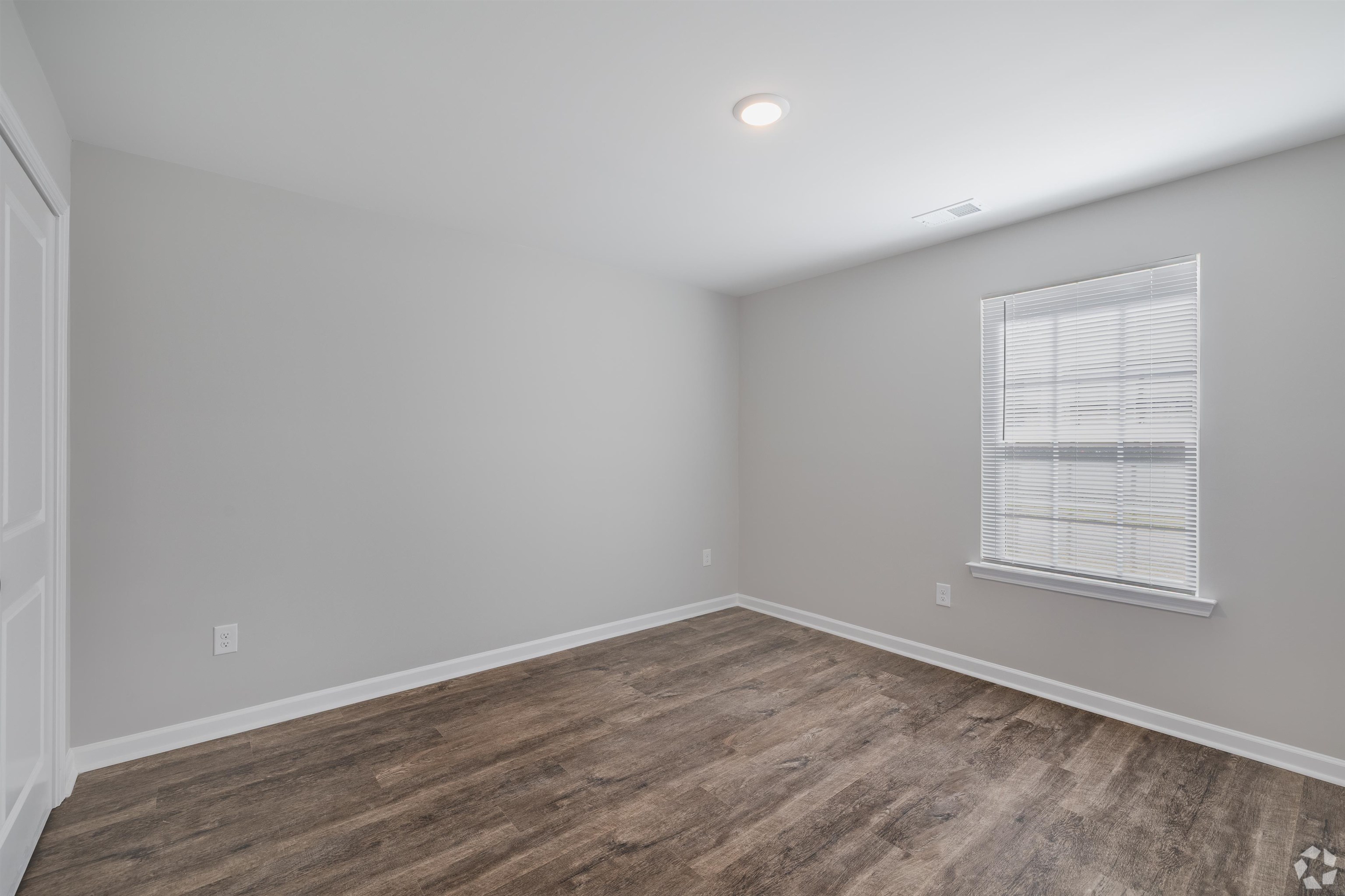 612 High River Dr. Property Photo 7