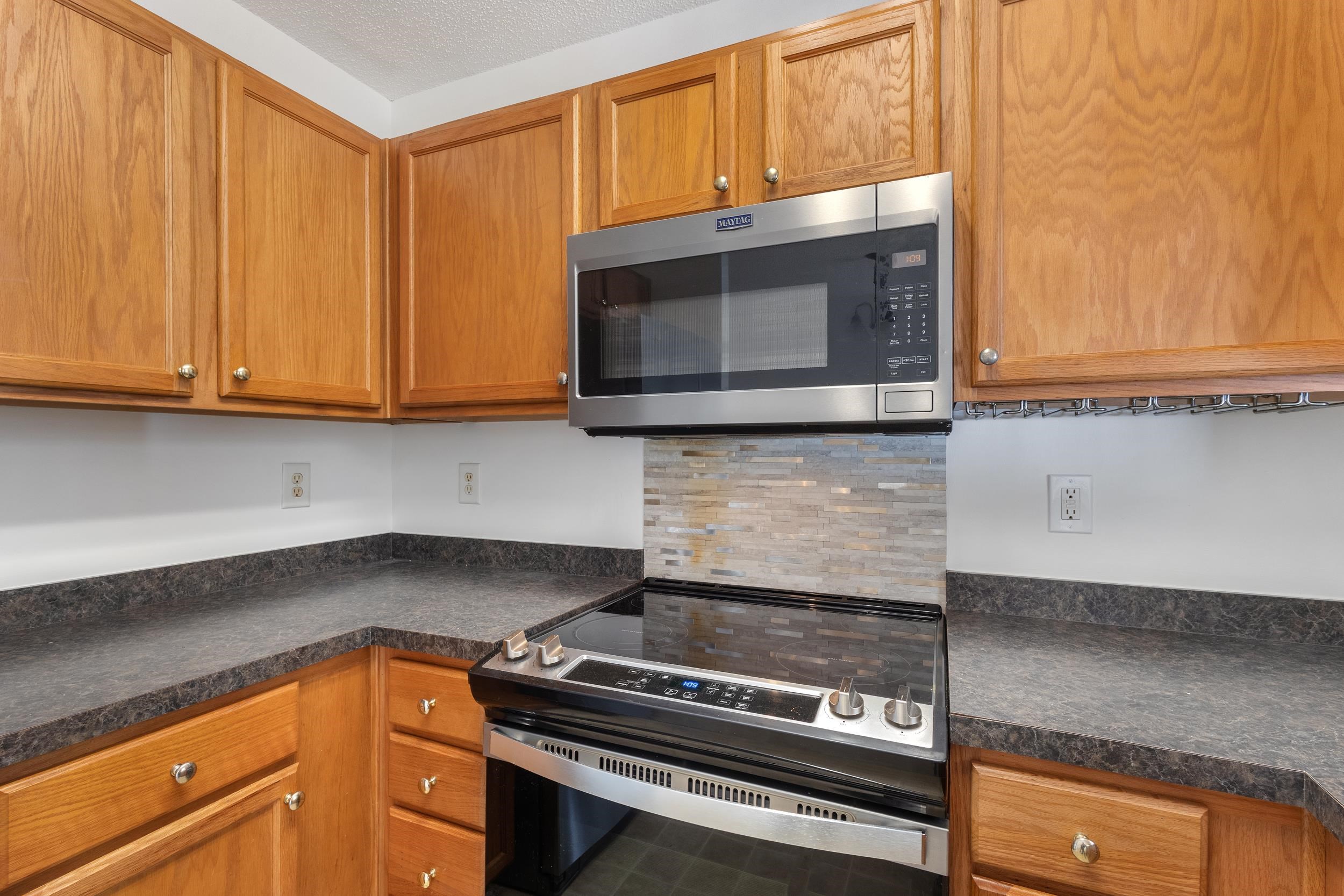 453 Seabert Rd. Property Photo 21