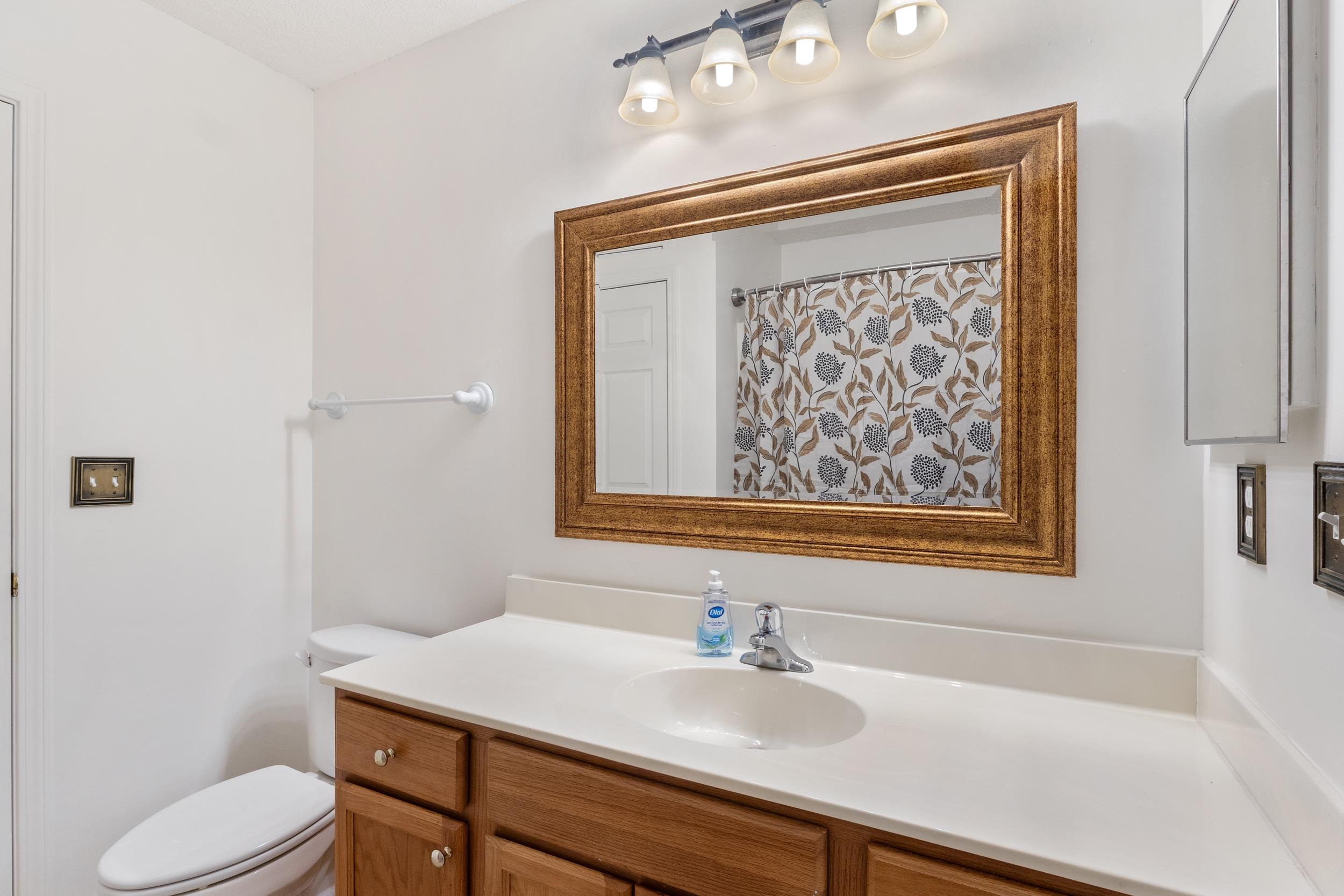 453 Seabert Rd. Property Photo 28