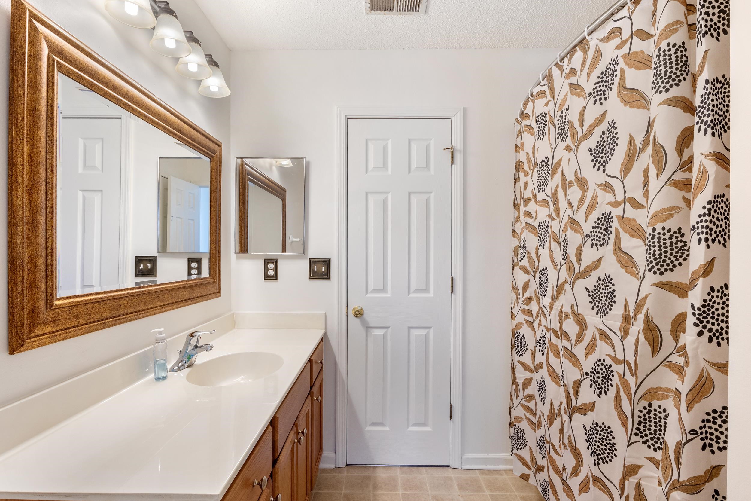 453 Seabert Rd. Property Photo 29