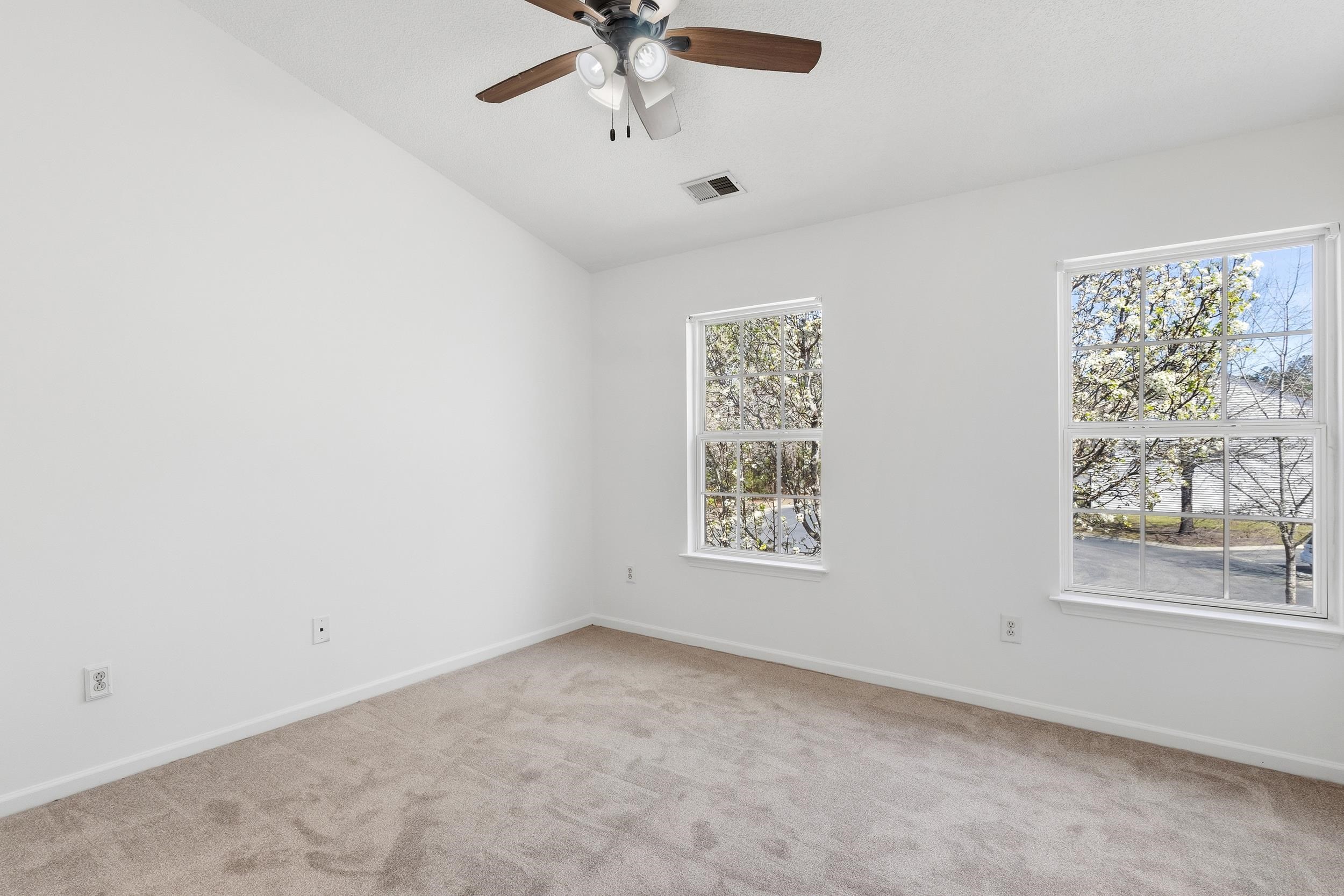 453 Seabert Rd. Property Photo 30