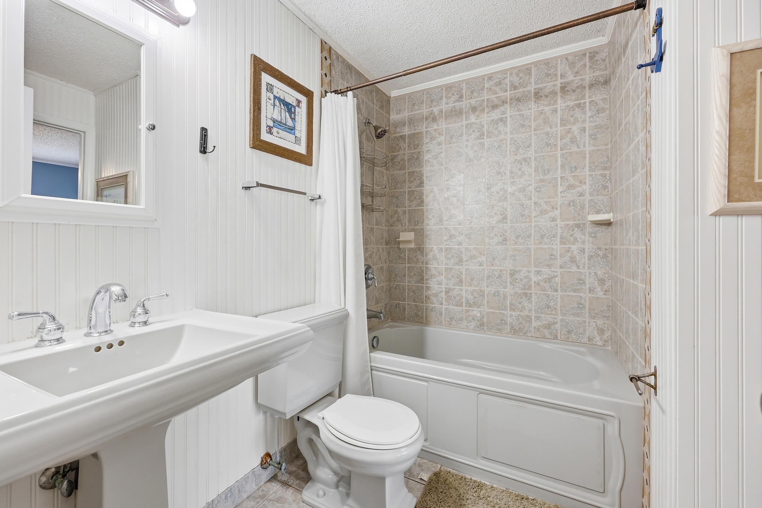 5200 N Ocean Blvd. Property Photo 14