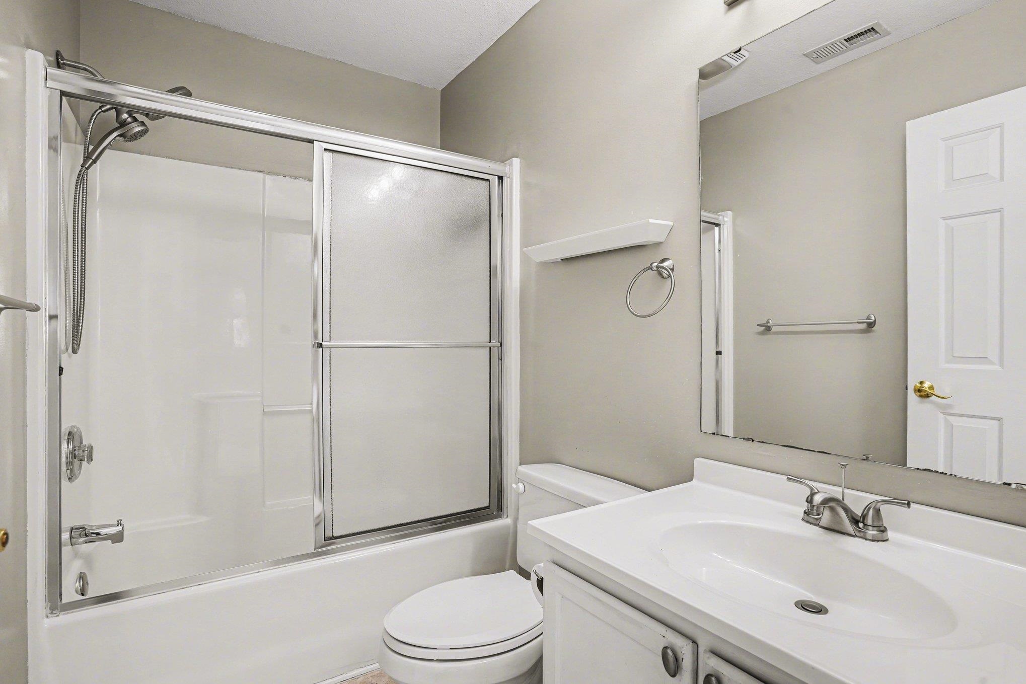 644 Brynfield Dr. Property Photo 18