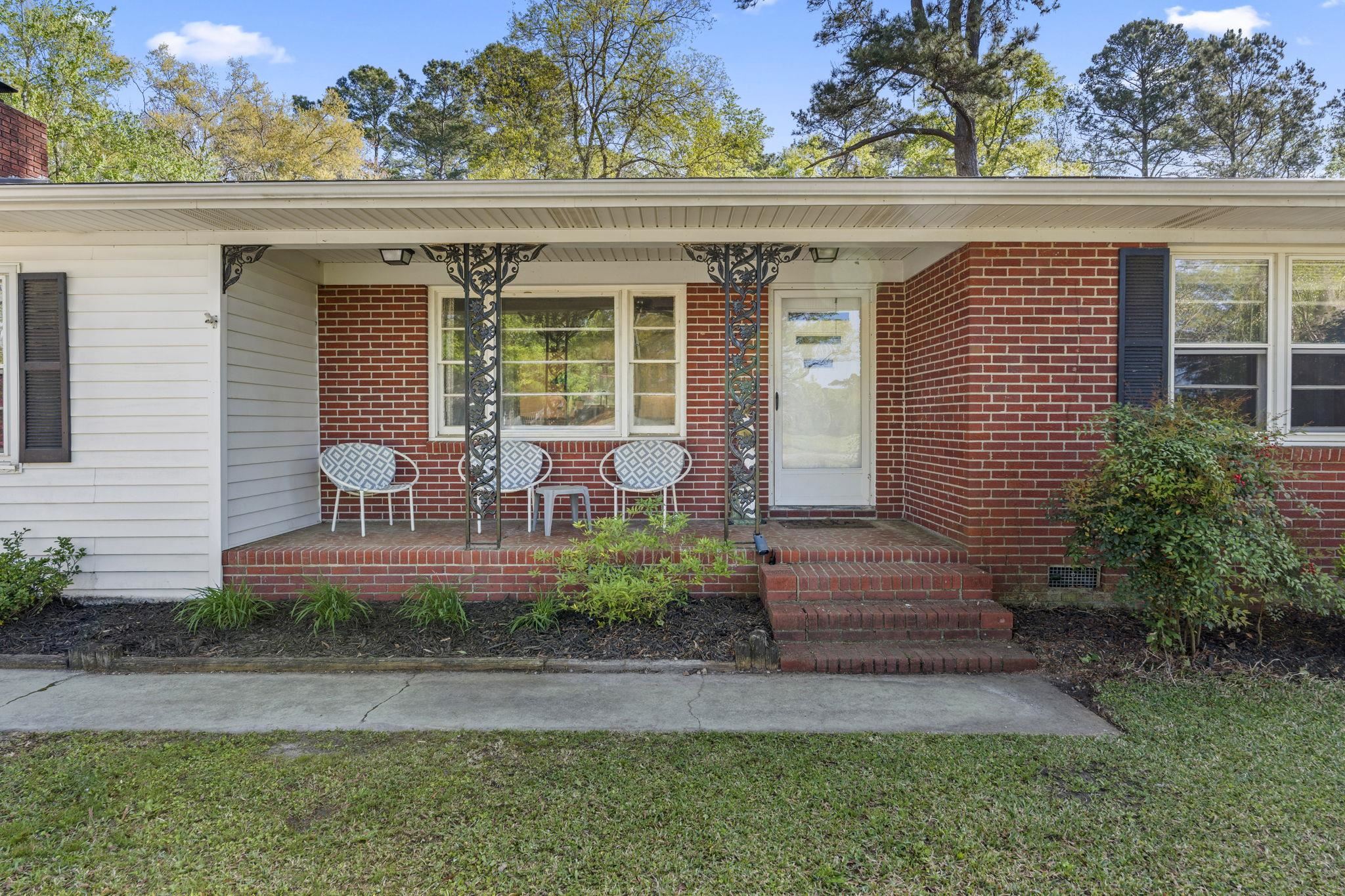 2090 Little Lamb Rd. Property Photo 5