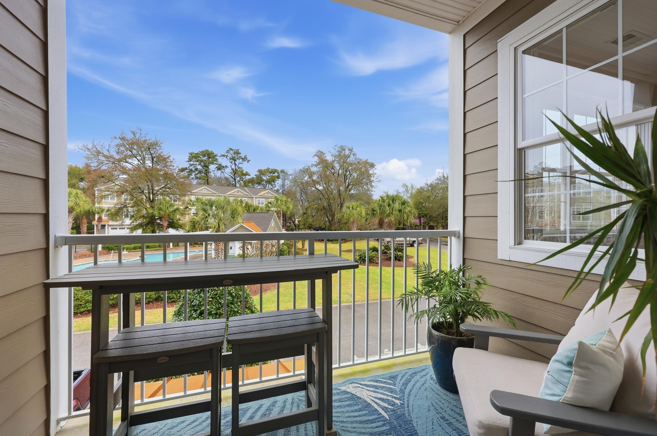 122 Oyster Bay Dr. Property Photo 16