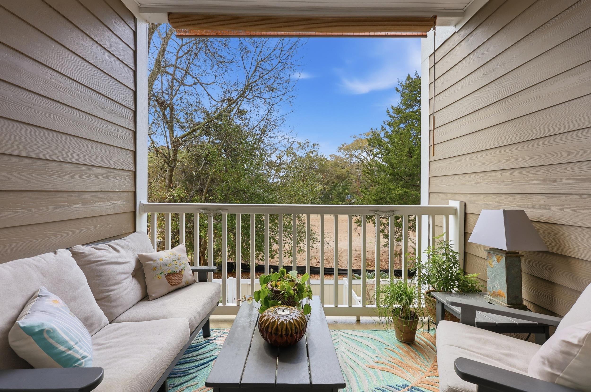 122 Oyster Bay Dr. Property Photo 20
