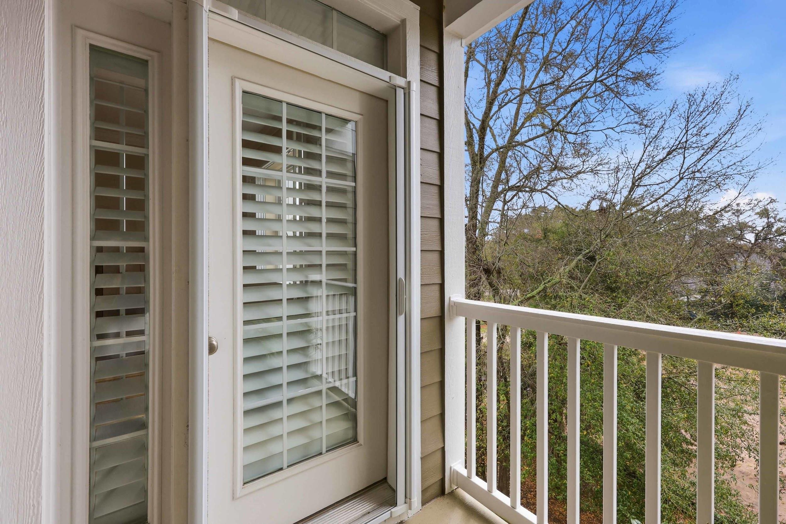 122 Oyster Bay Dr. Property Photo 25
